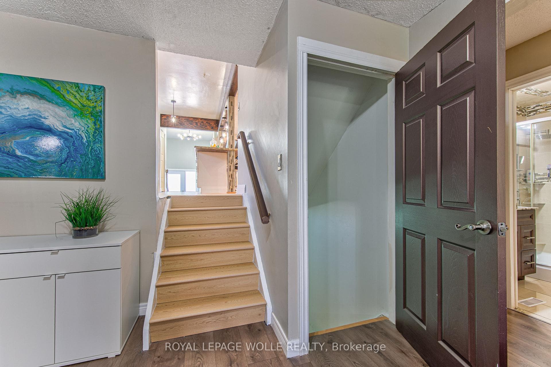 2560 Palisander Avenue photo 15