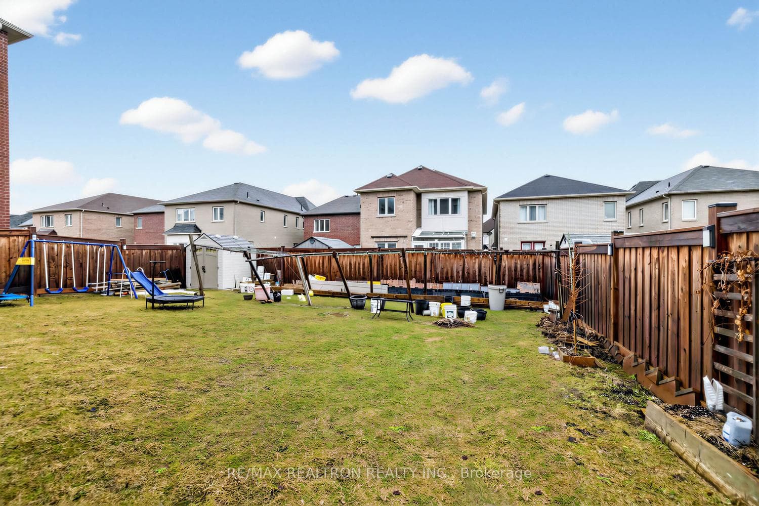 10 Mary Willson Court photo 37