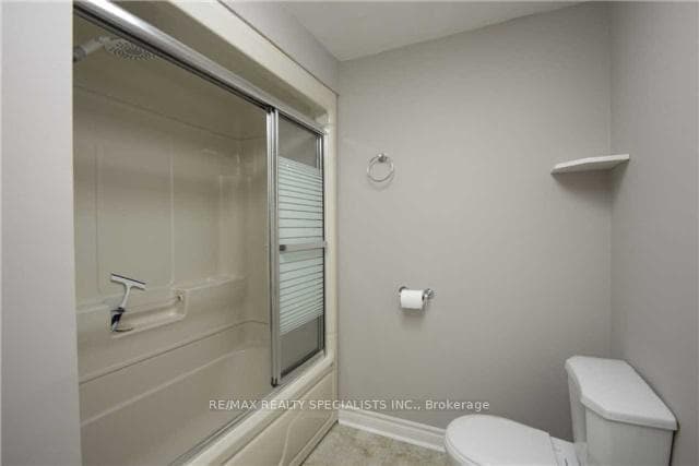 17 Gilmore Drive photo 13