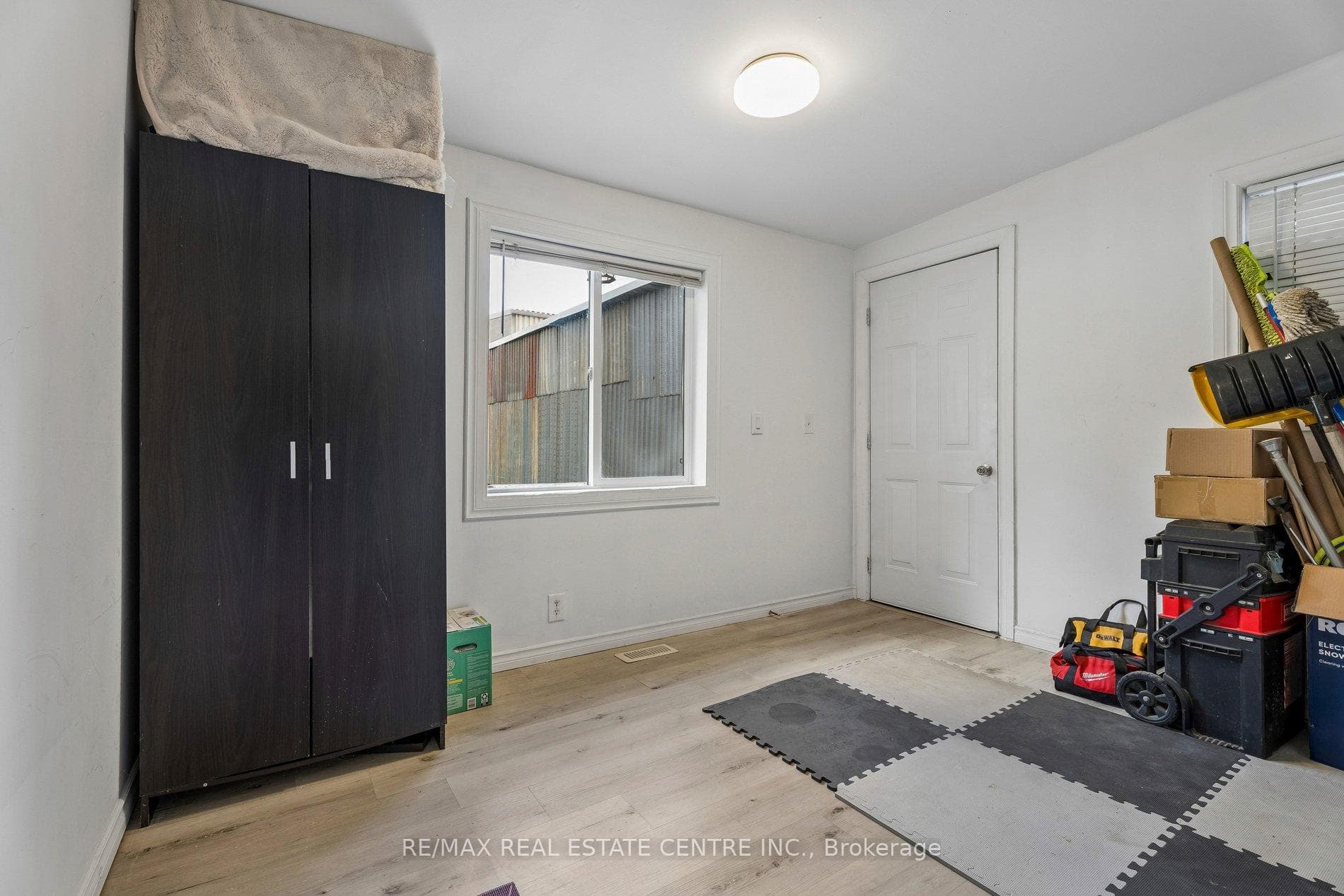 43 Whitfield Avenue photo 35