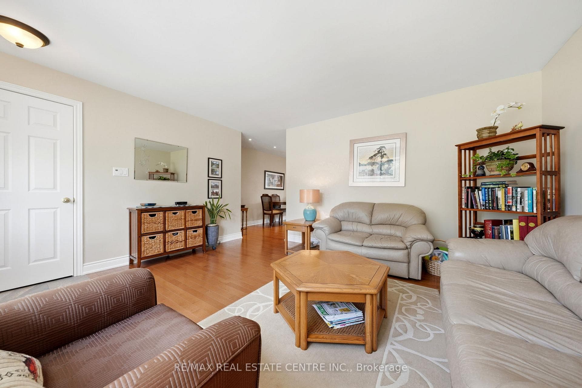 5 Hale Drive photo 8