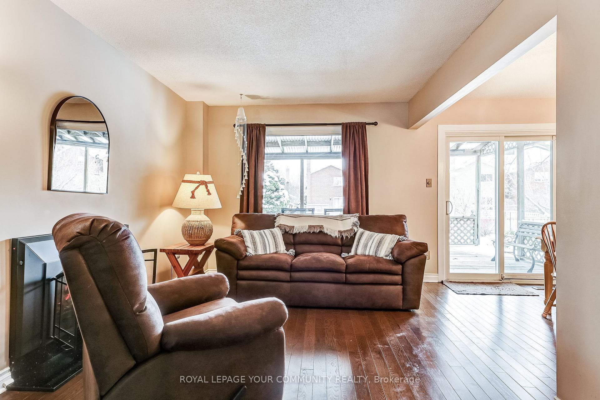 151 Trothen Circle photo 3