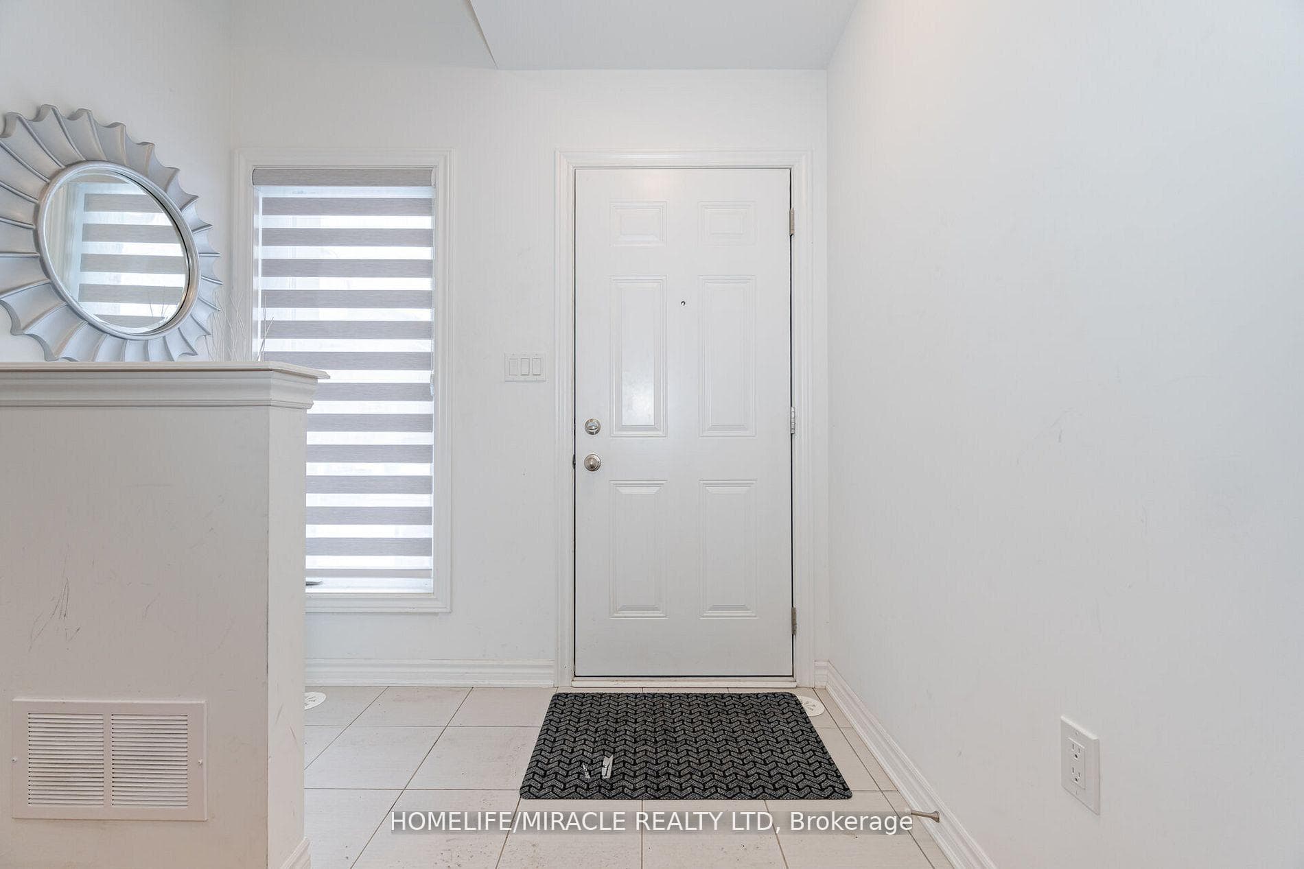 30 Waterville Way photo 4