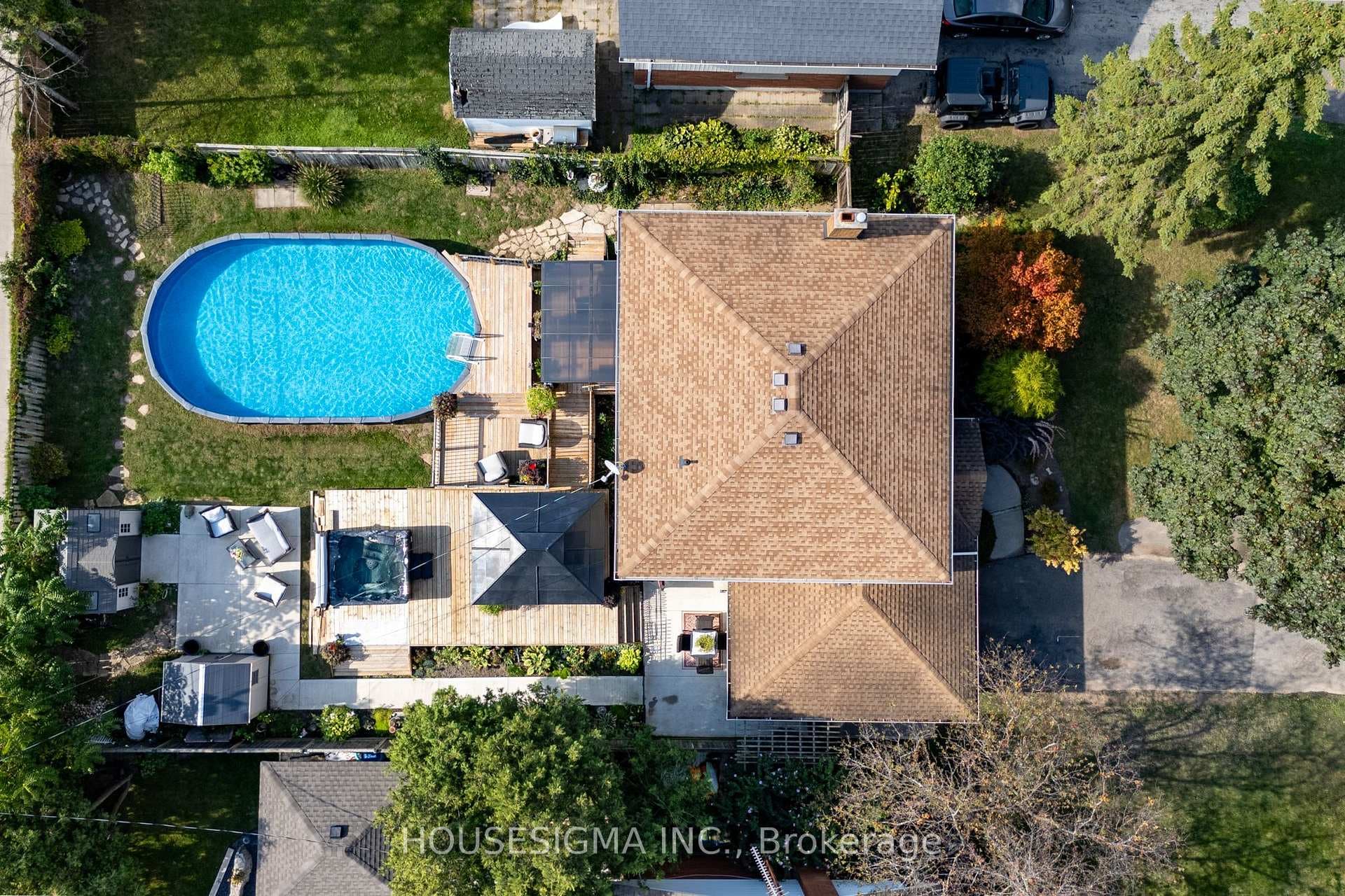 19 Claremount Circle photo 1