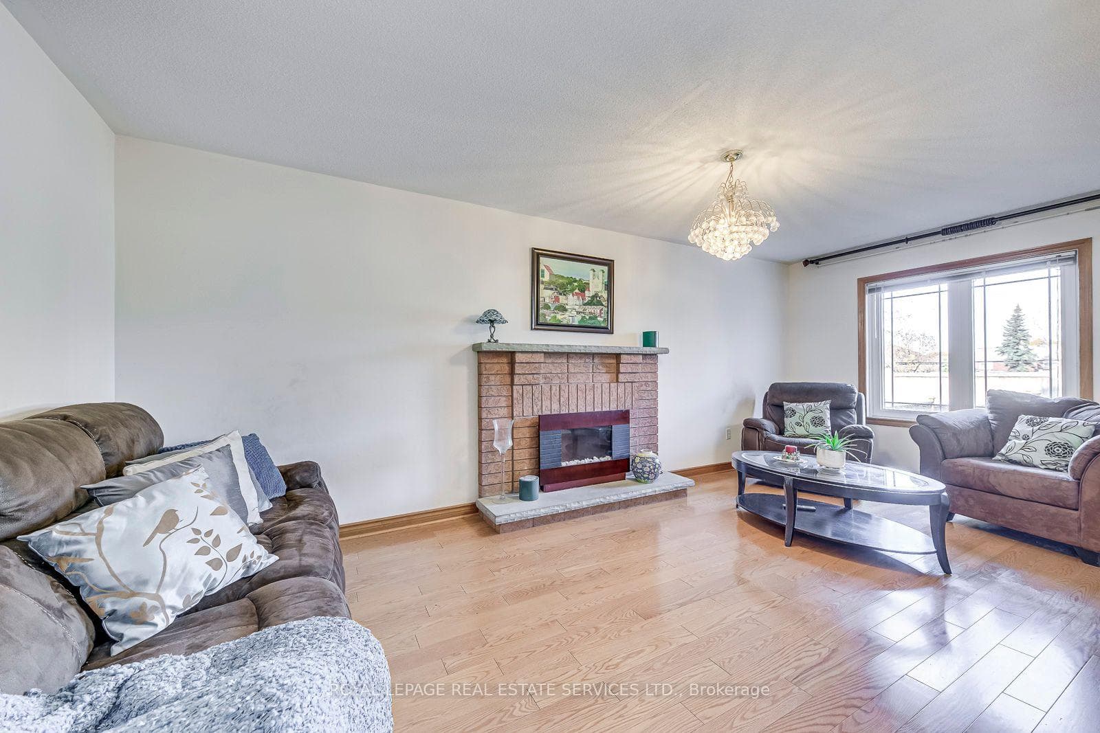 2627 Comet Court photo 8
