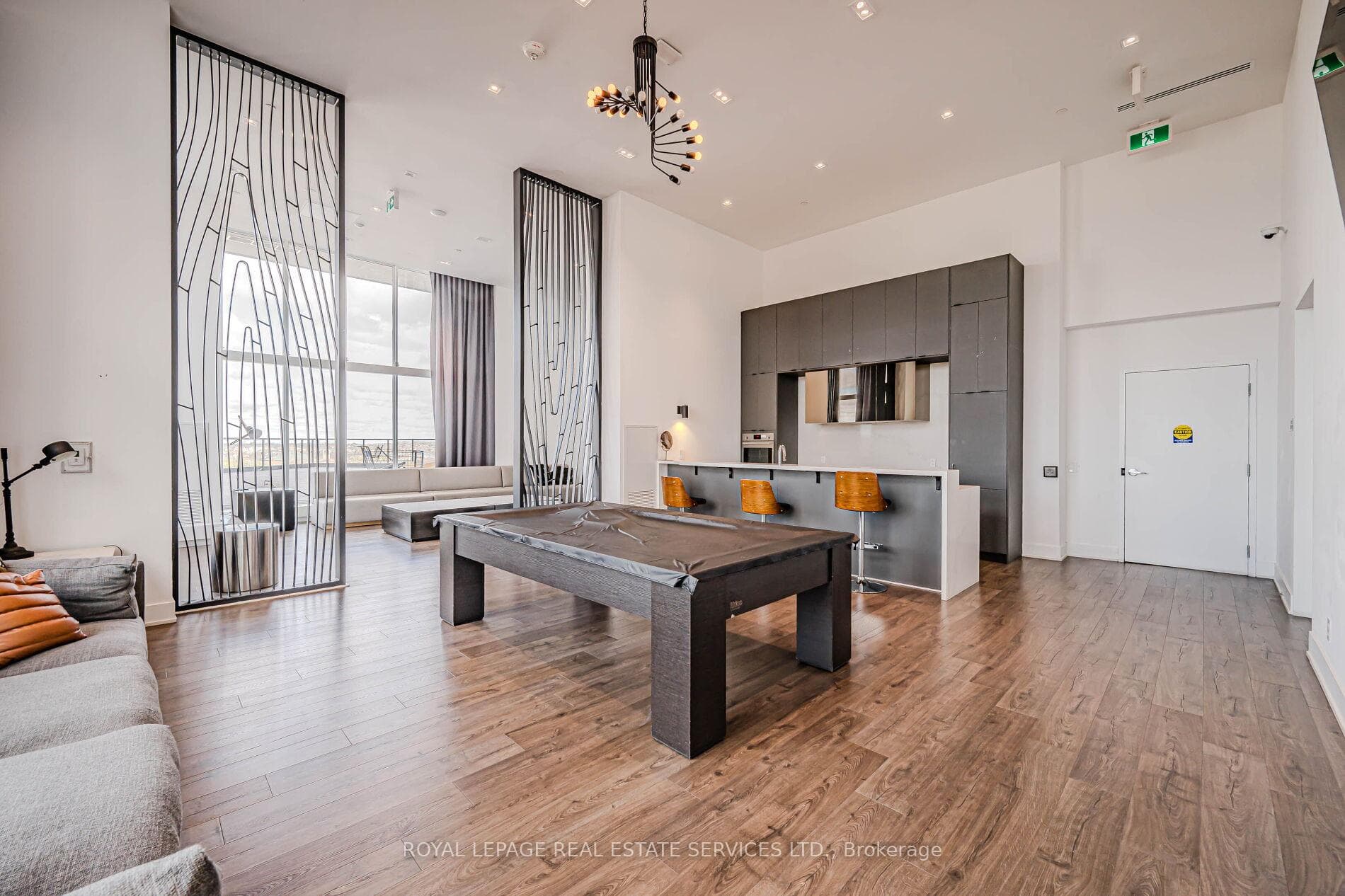 297 Oak Walk Drive Unit 1302 photo 35