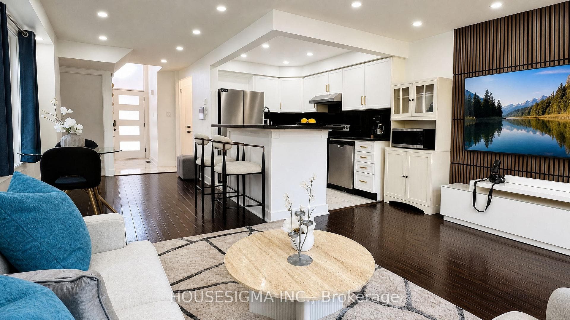 Kitchen with island