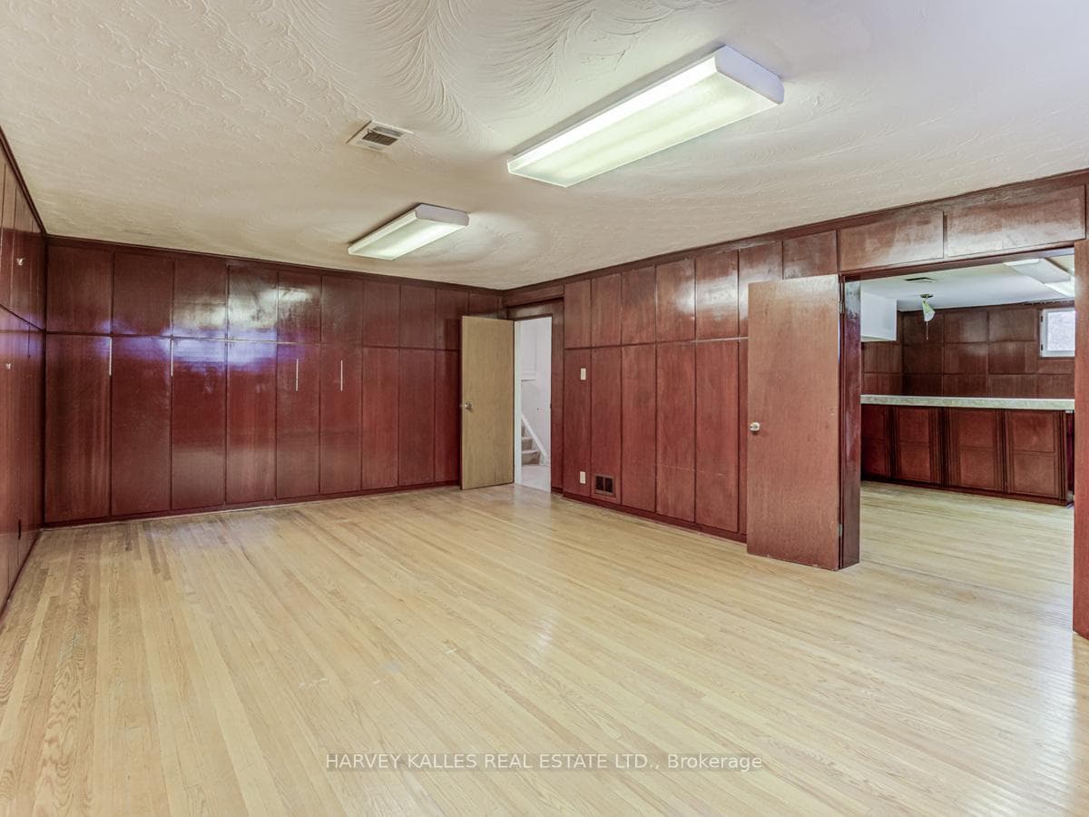 22 Arlstan Drive photo 18