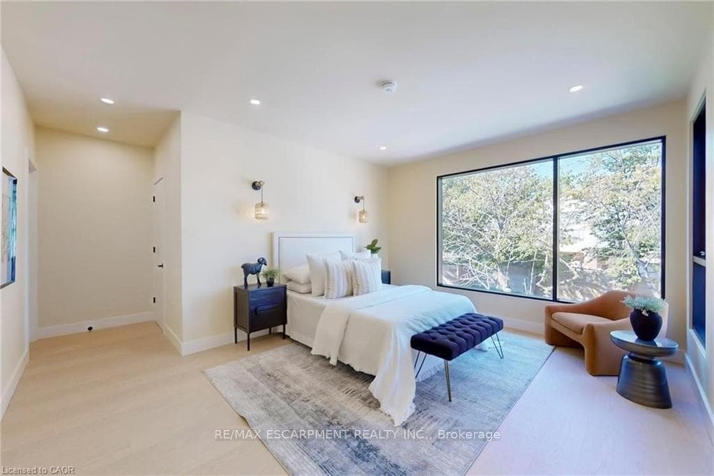 28 Dunsmore Gardens photo 23