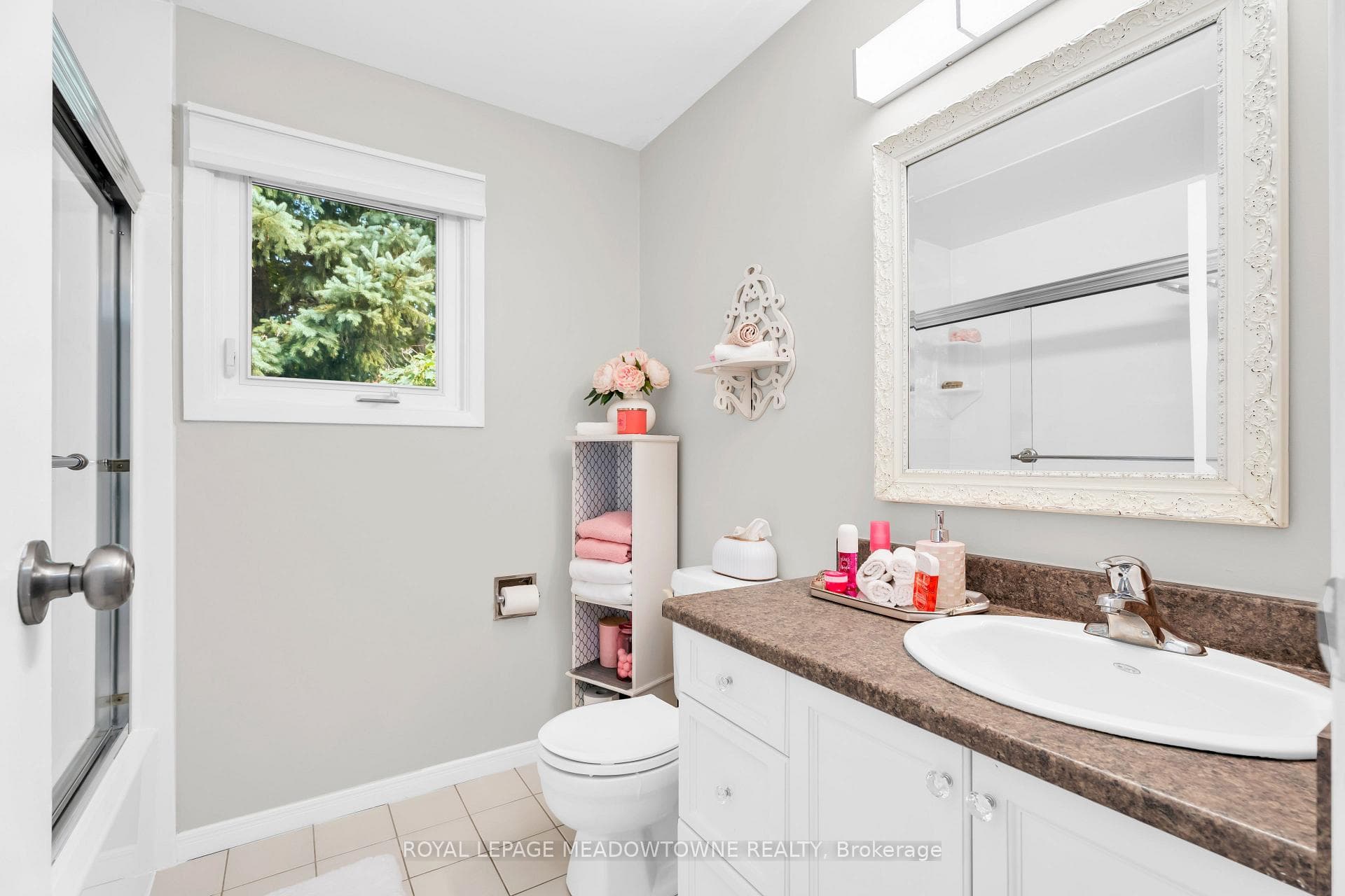 3 Northgate Boulevard photo 23