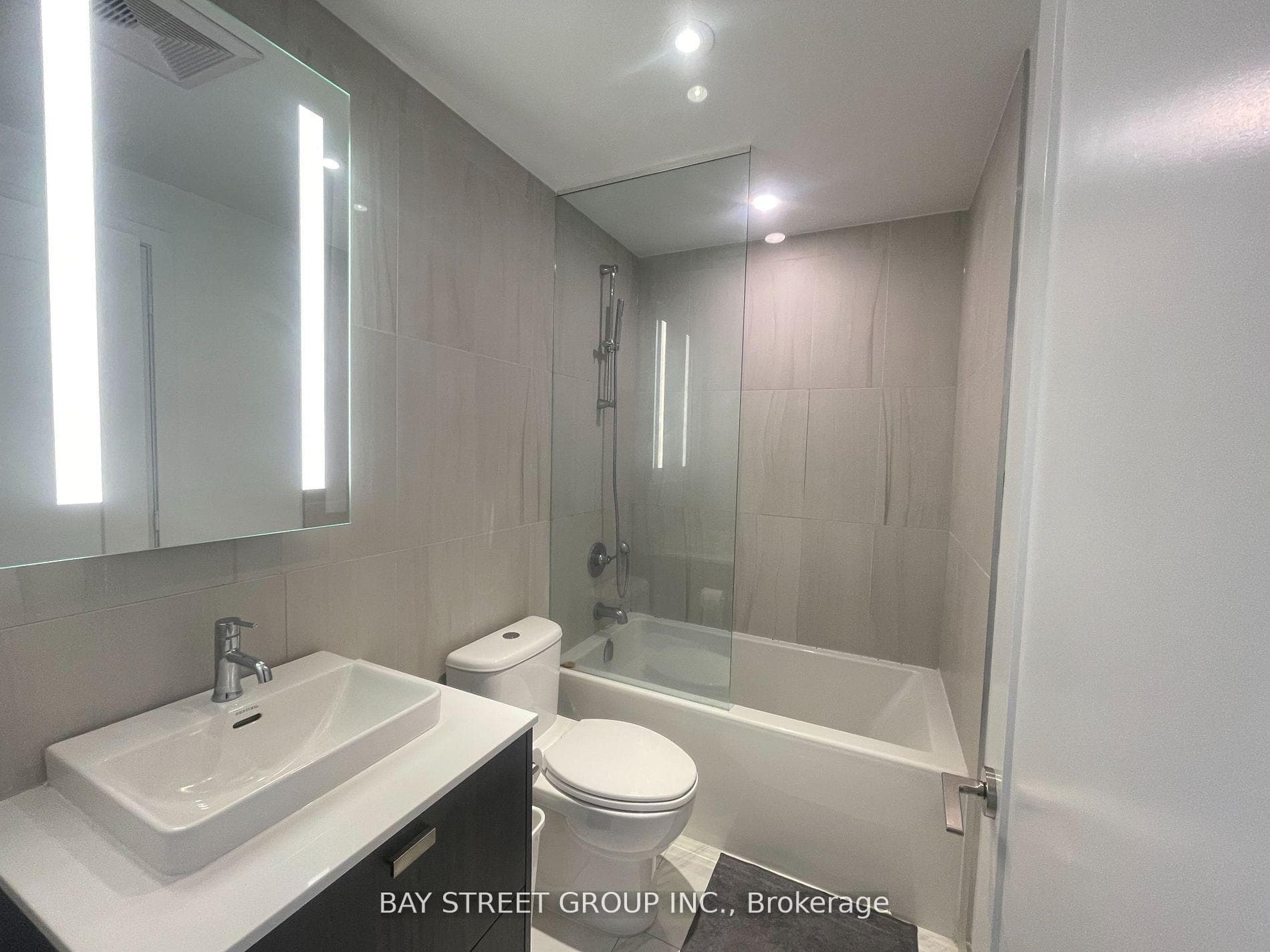 470 Front Street Unit 1010 photo 8
