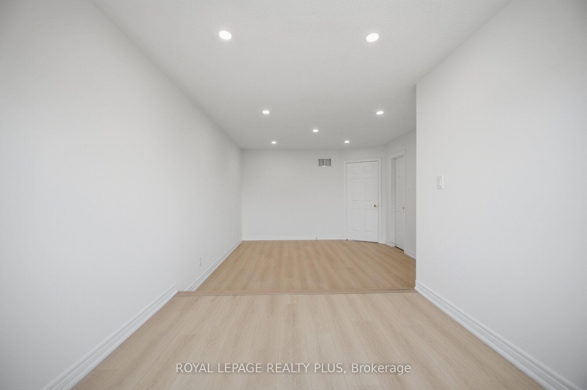 3907 Manatee Way photo 27