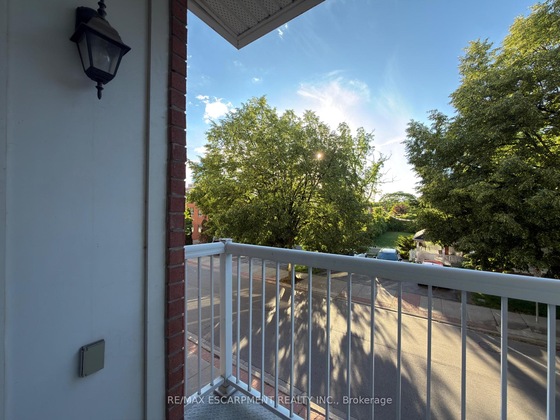 Balcony 1