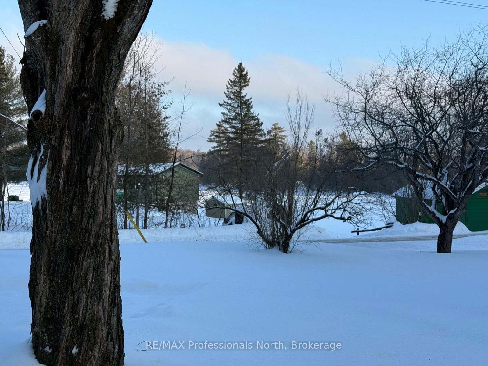 1092 Pioneer Road photo 27