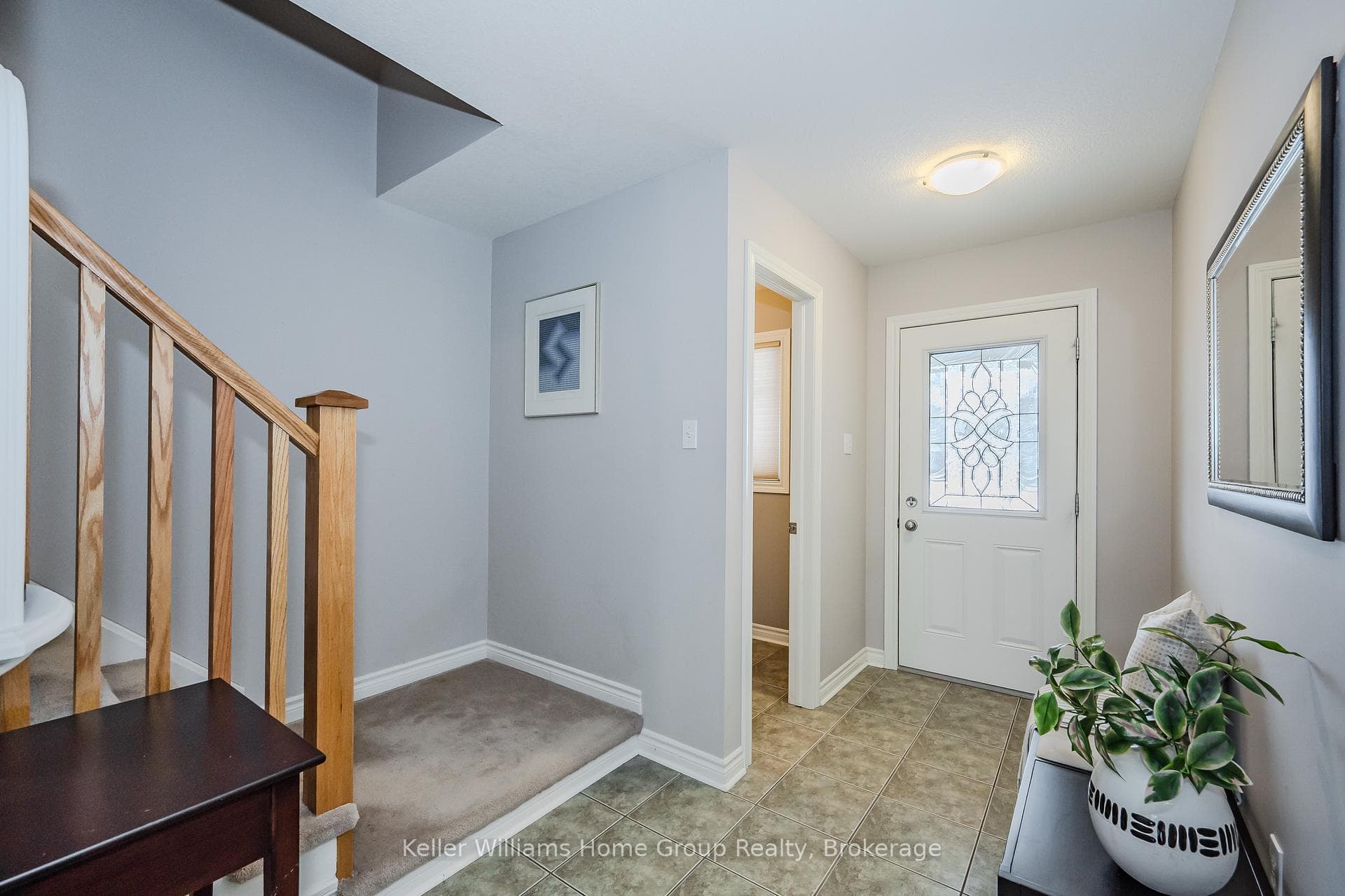 9 Wilkie Crescent photo 5