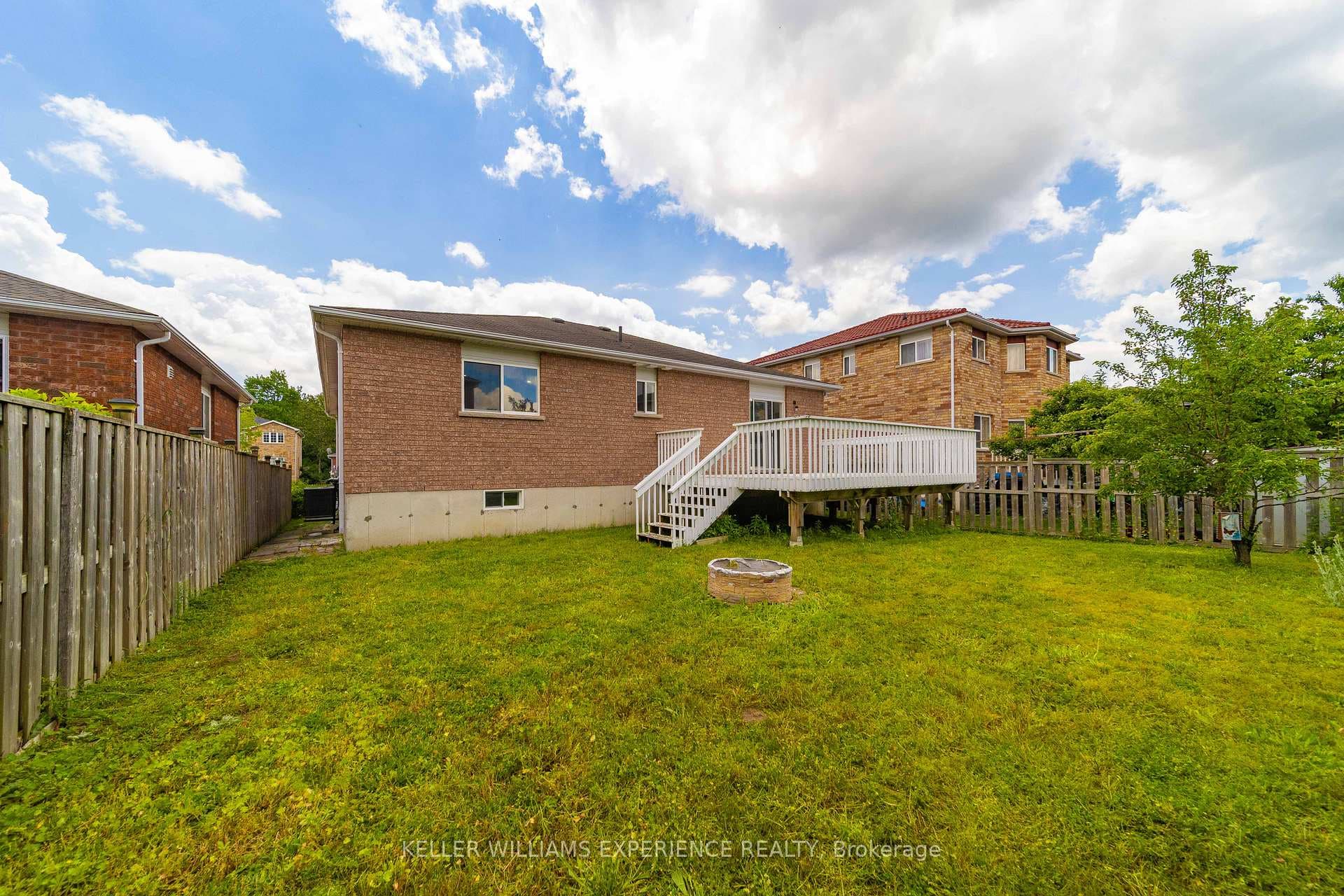 90 Sproule Drive photo 38