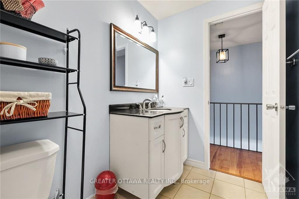 1724B LAMOUREUX Drive Unit 27 photo 24