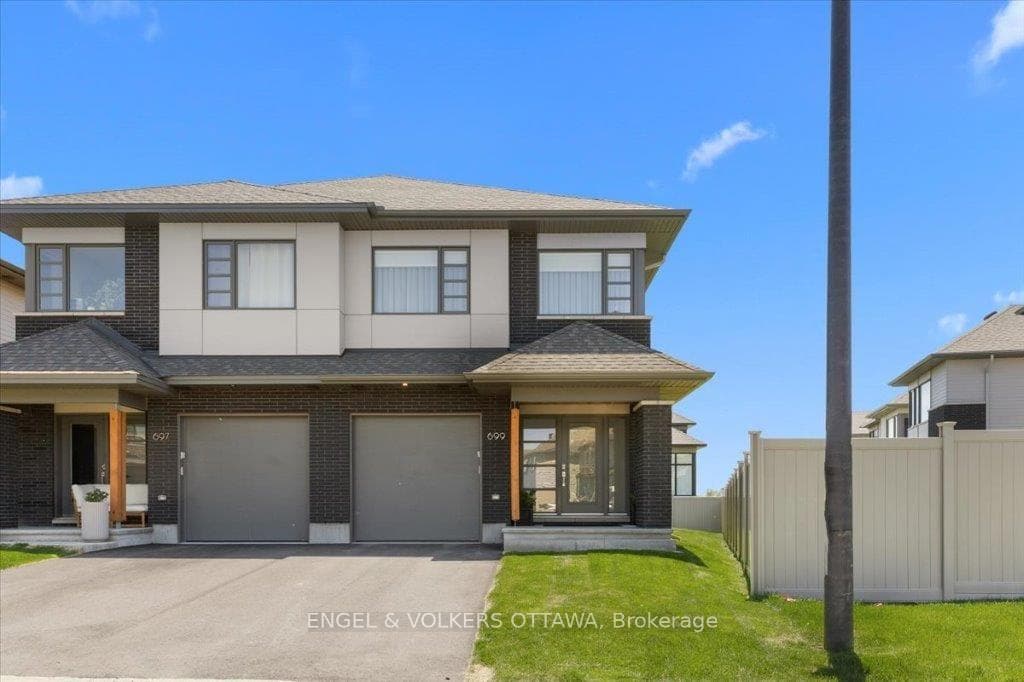 699 Honeydew Street photo 1