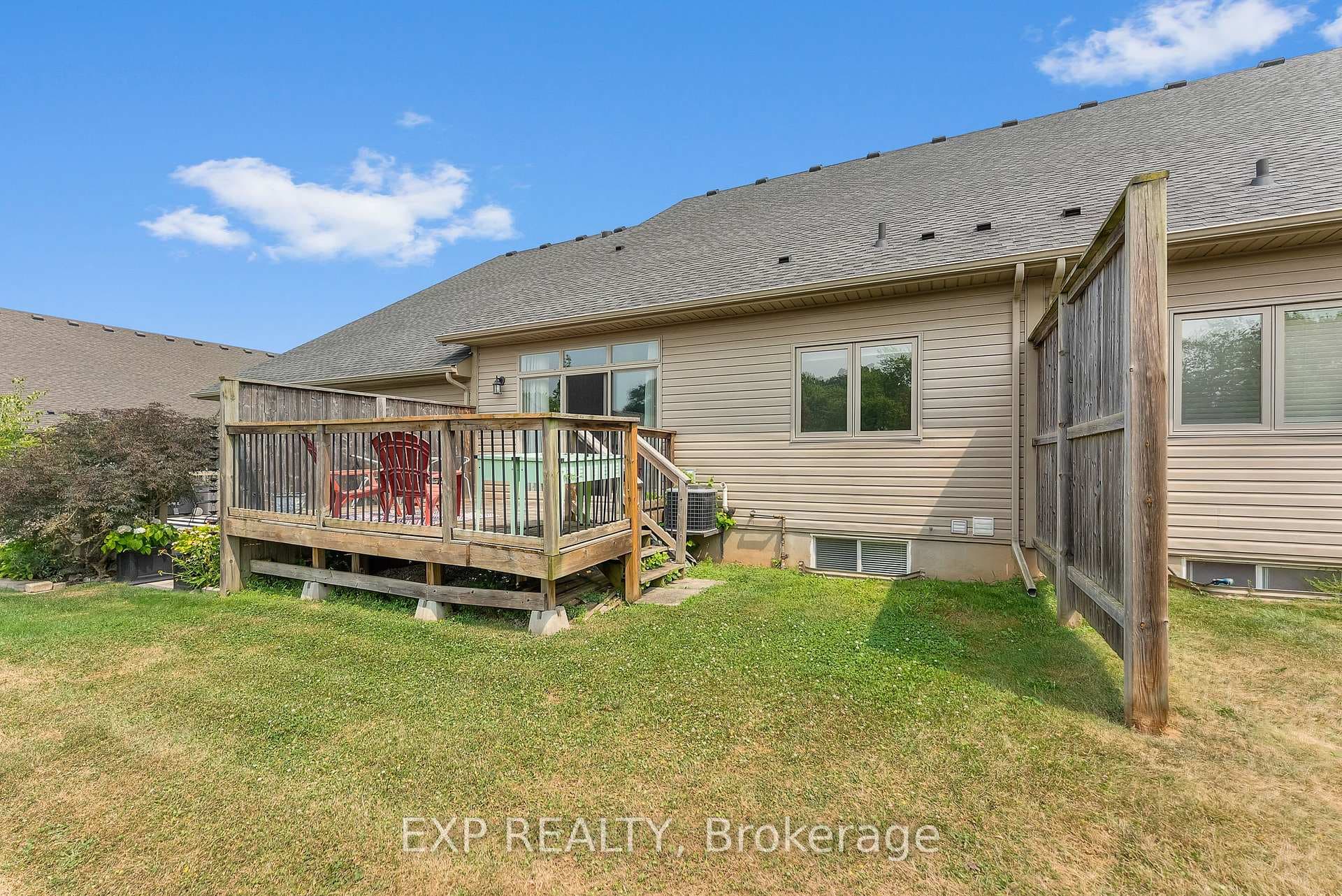 5490 Prince Edward Avenue Unit 4 photo 35