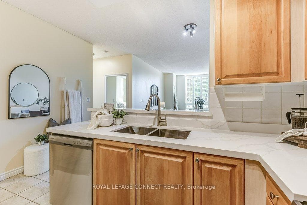 123 Omni Drive Unit LL65 photo 15