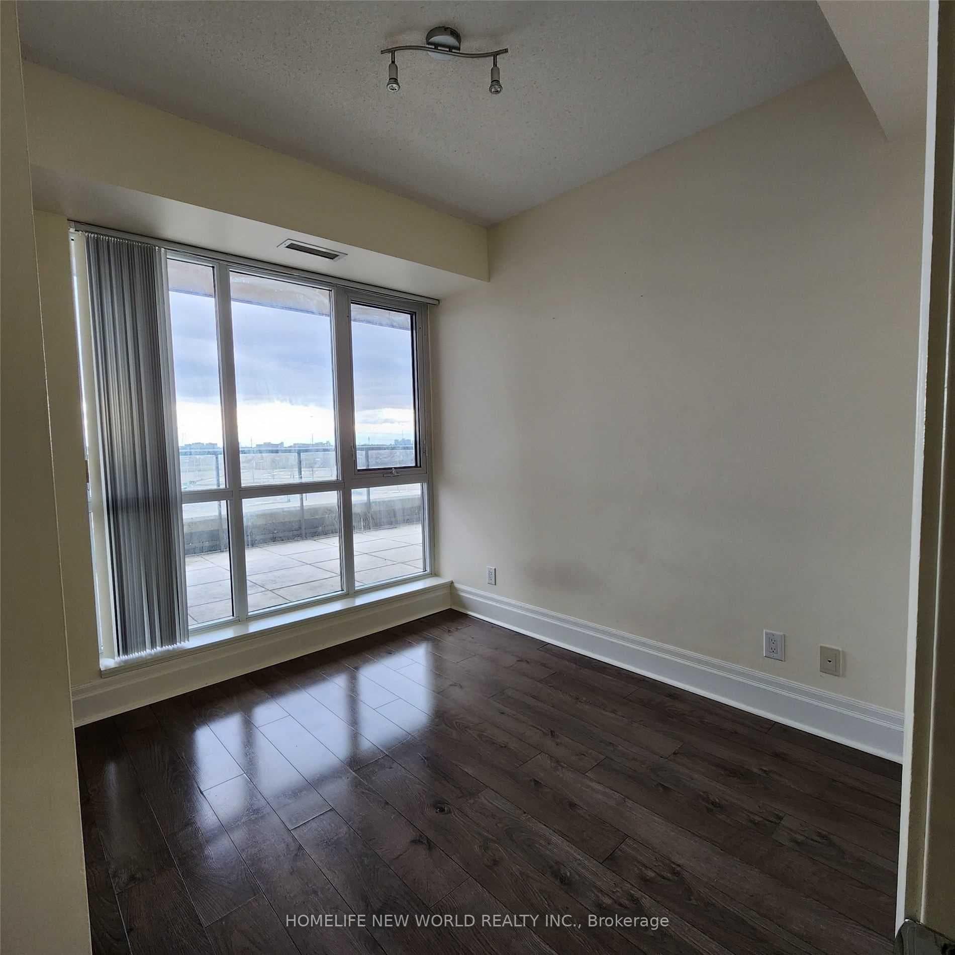 39 Upper Duke Crescent Unit 507 photo 15