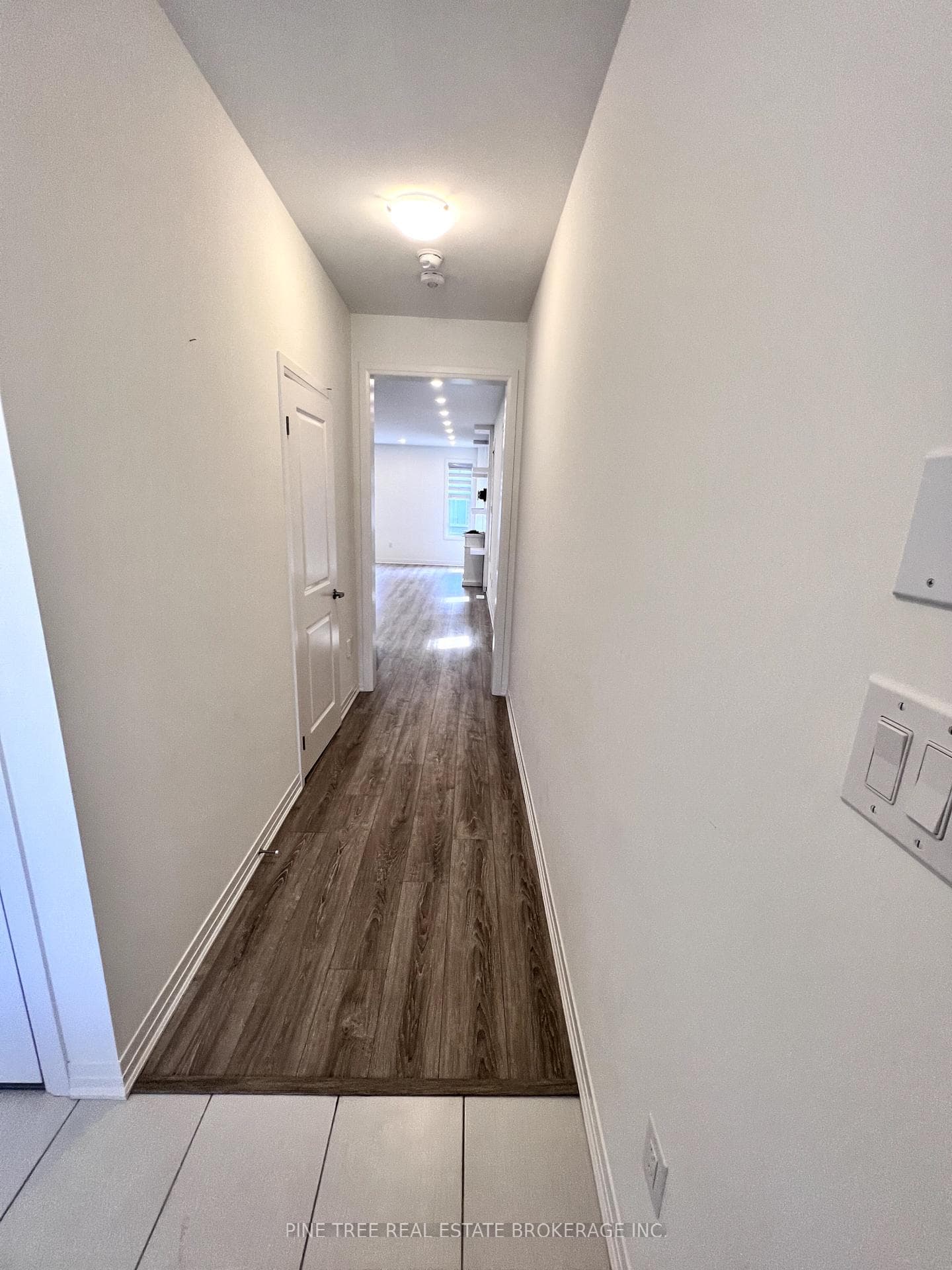 48 Copperhill Heights photo 3