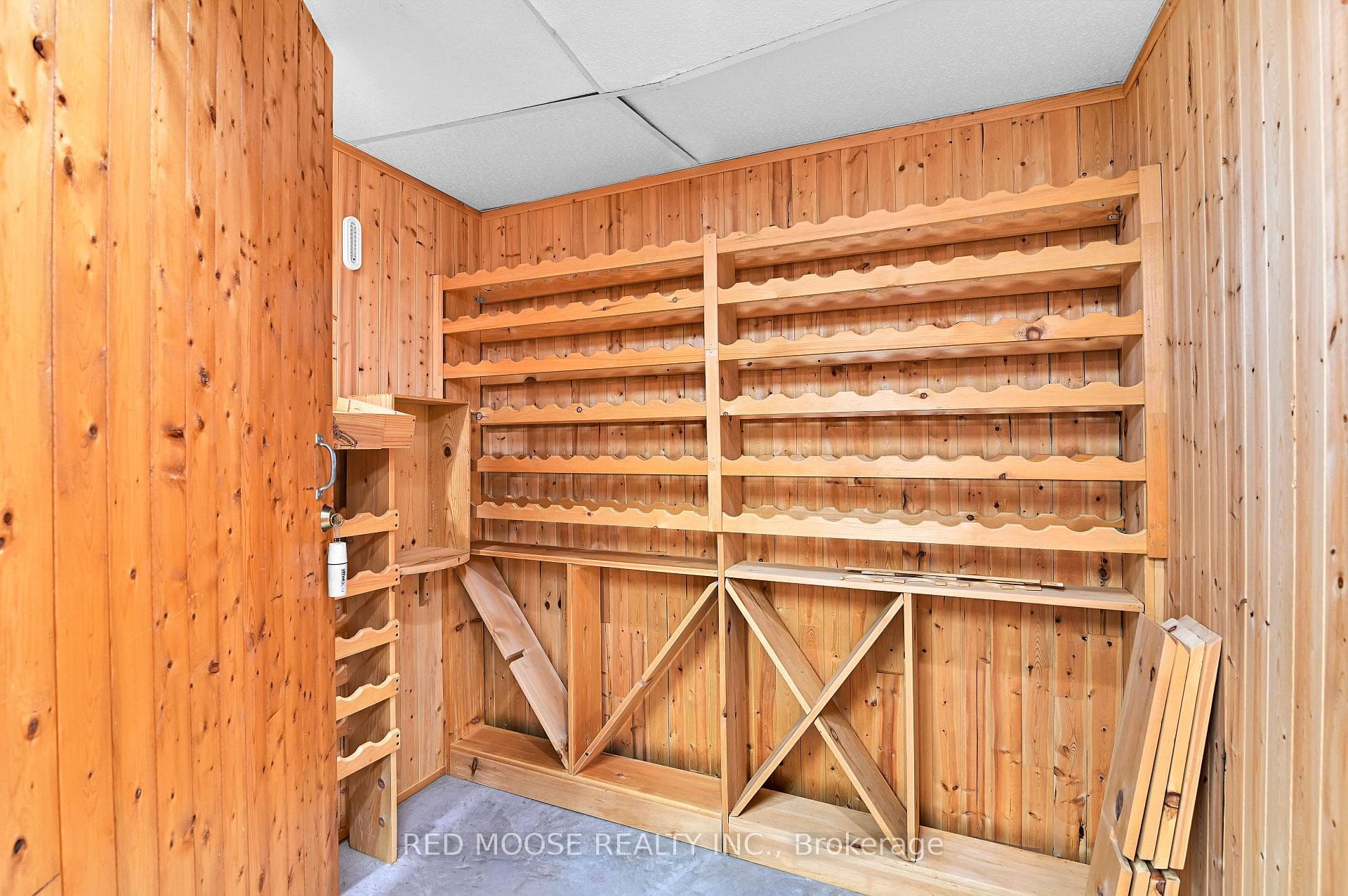 Cooled Wine cellar