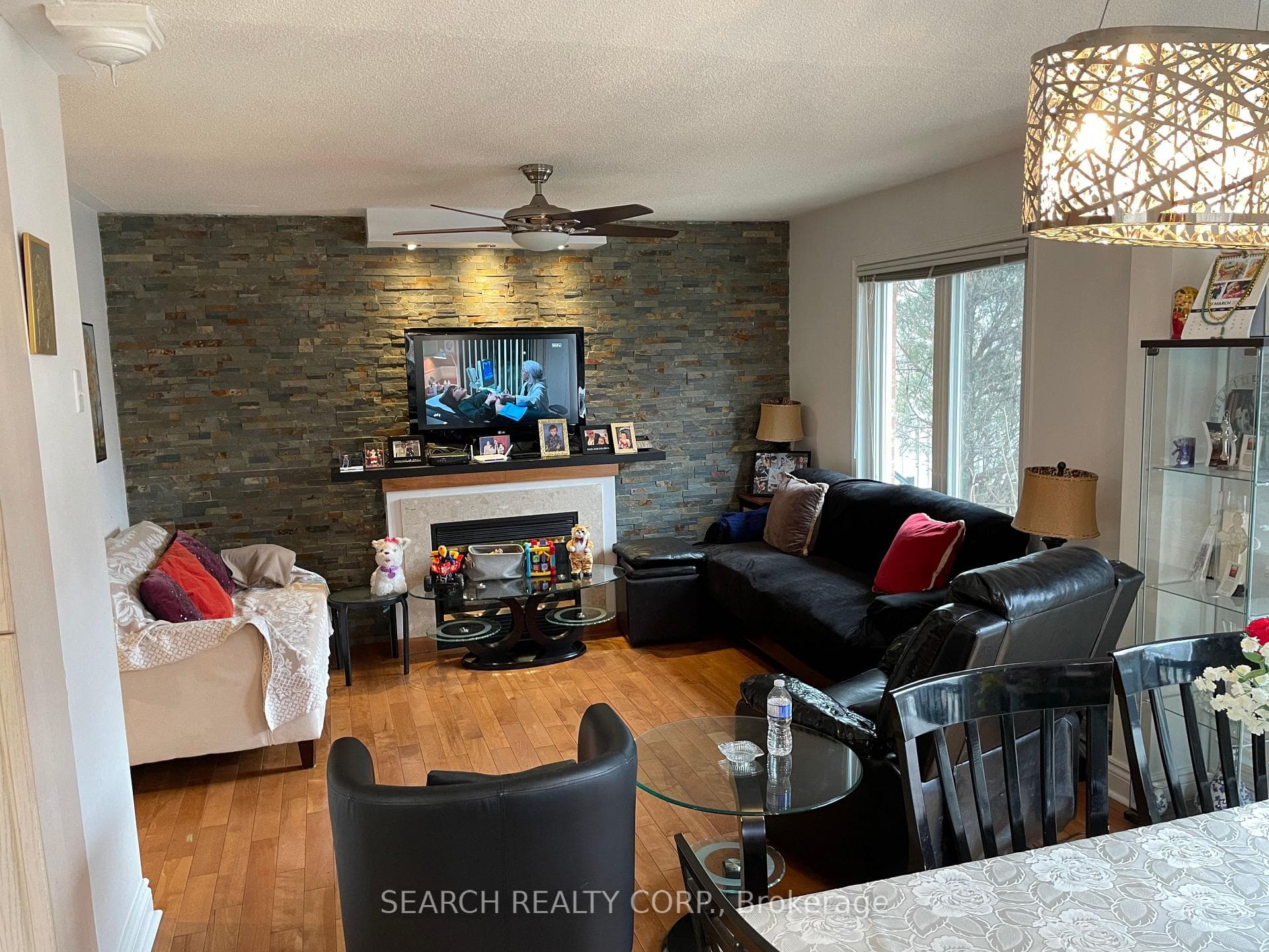 2962 Glover Lane photo 8