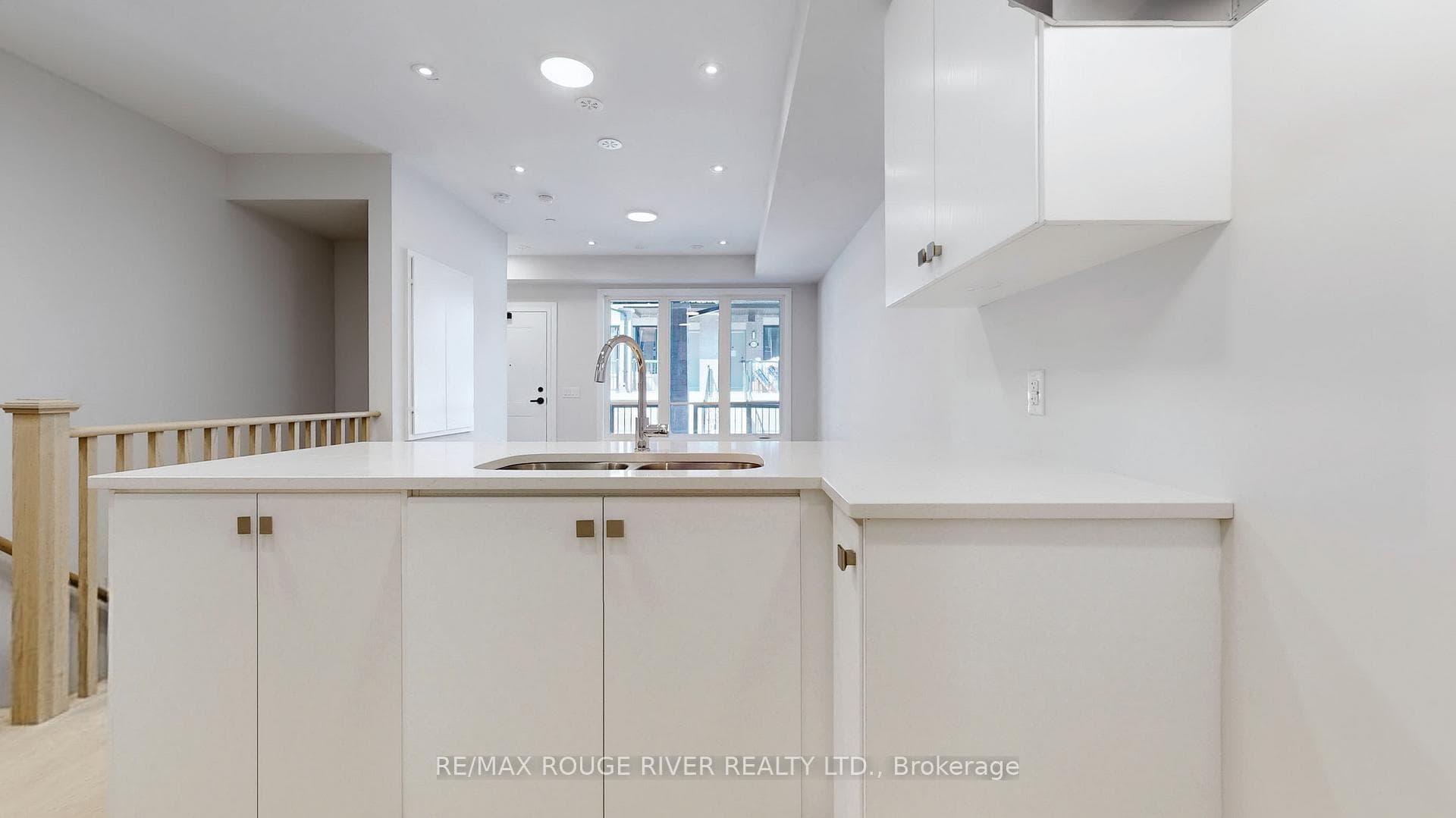 11 Baynes Way Unit #13 photo 10