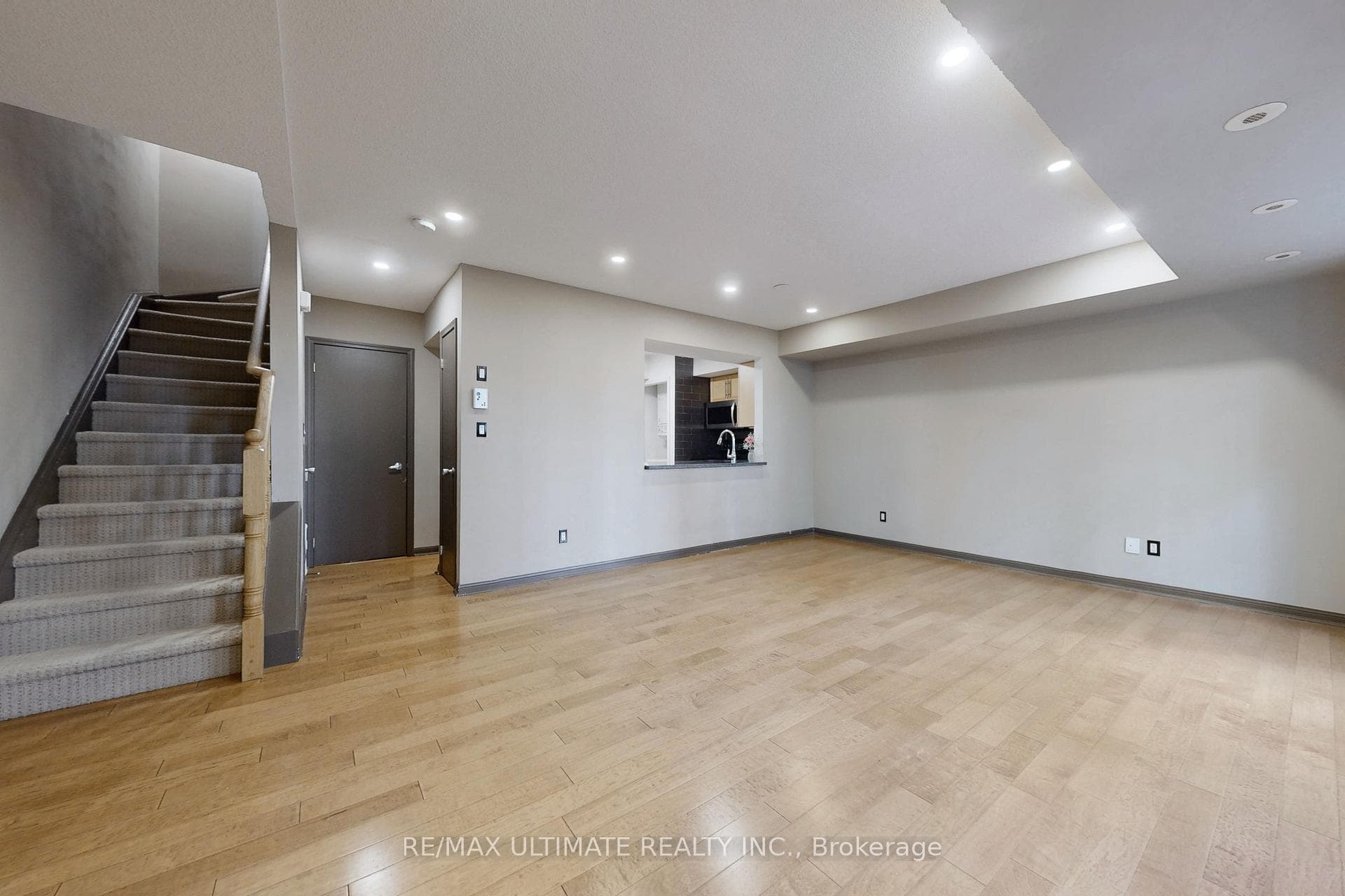 5 Everson Drive Unit 1017 photo 5
