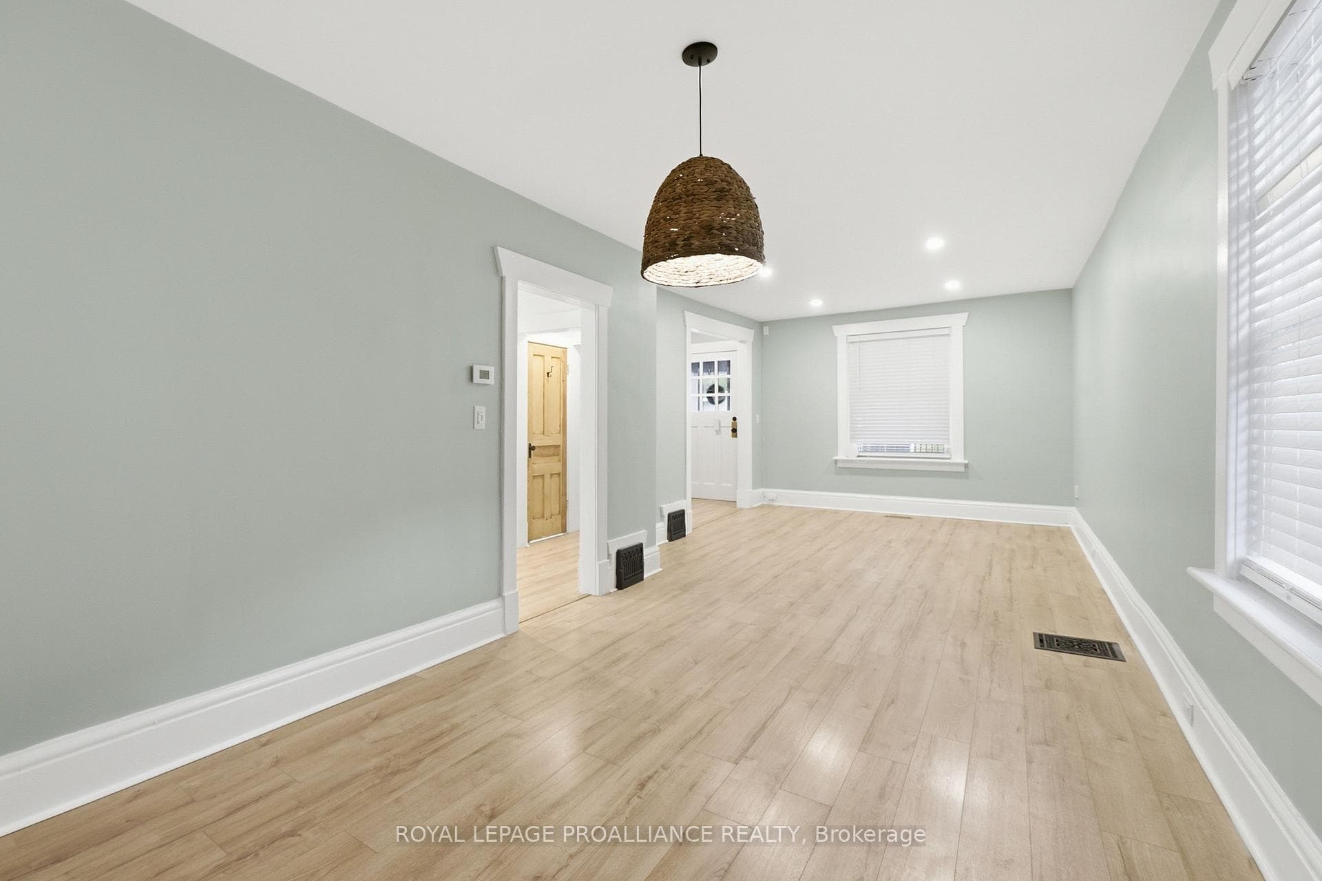 95 Chatham Street photo 11
