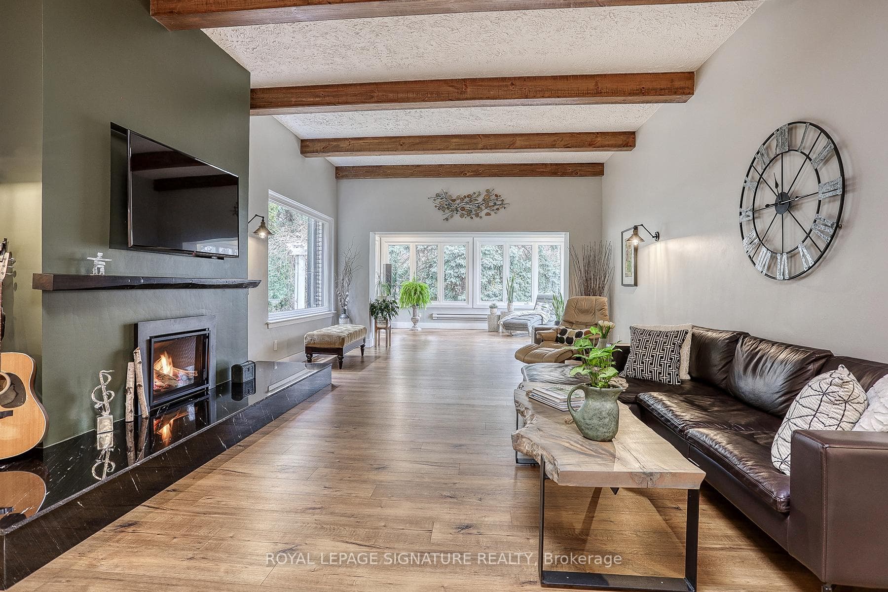 24 Clayland Drive photo 5