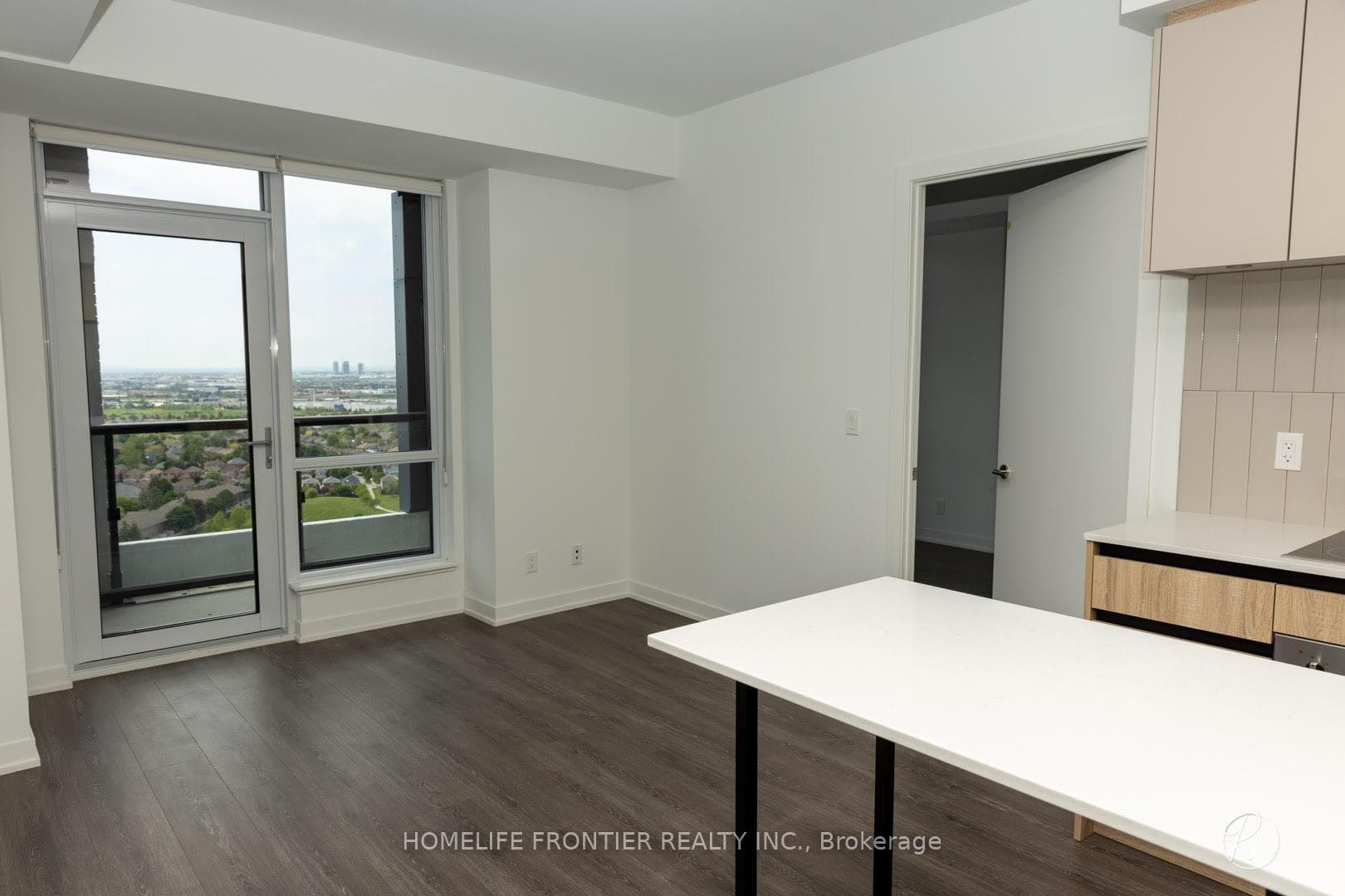 7950 Bathurst Street Unit 2302 photo 20
