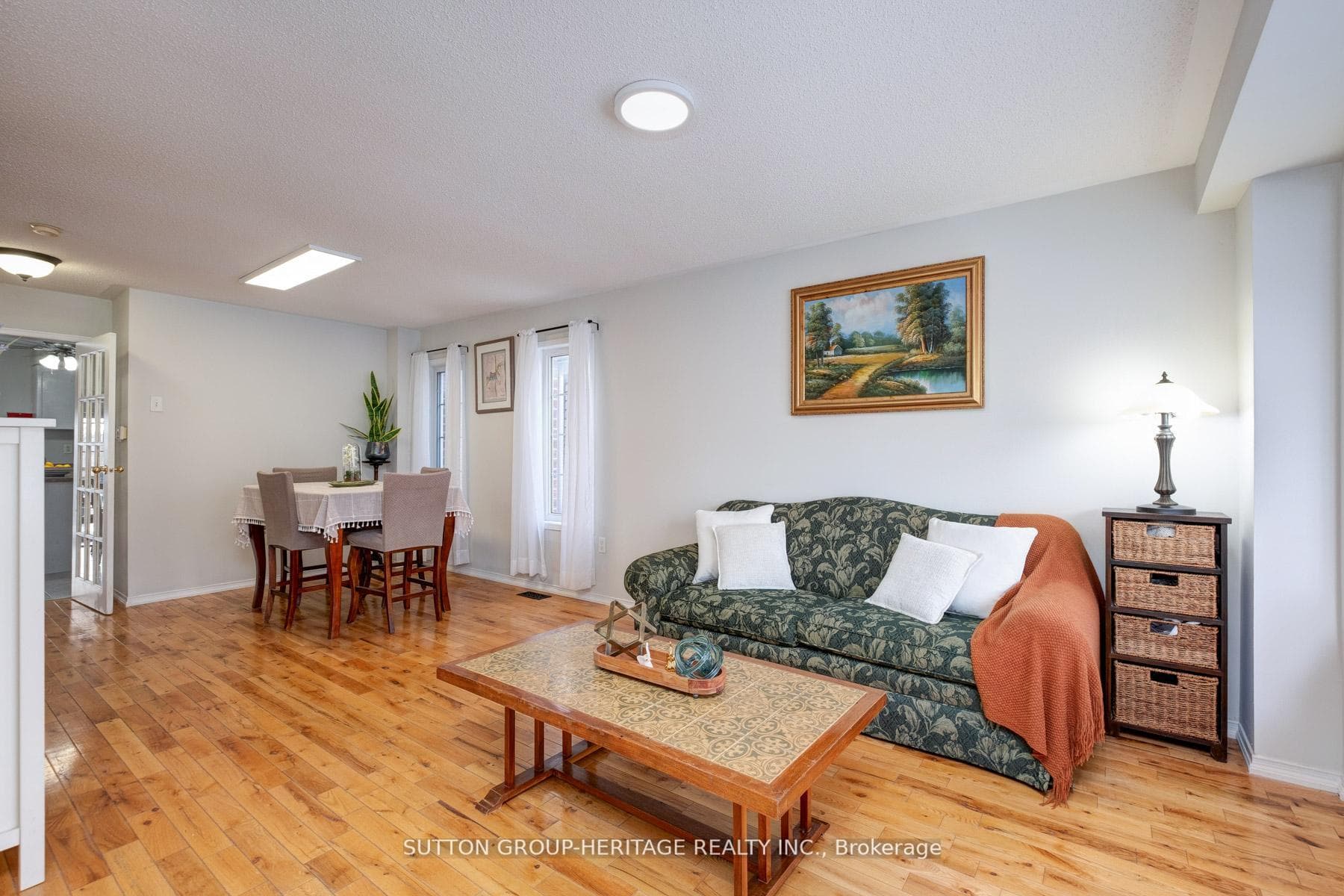 19 Bradbury Crescent photo 6