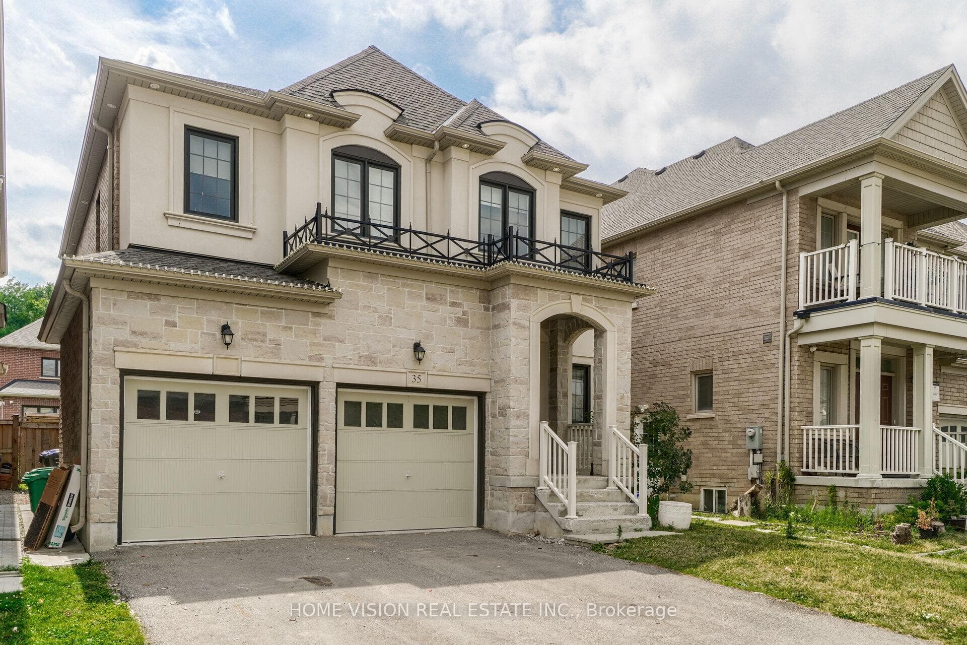 35 Little Britain- BSMT Crescent photo 3