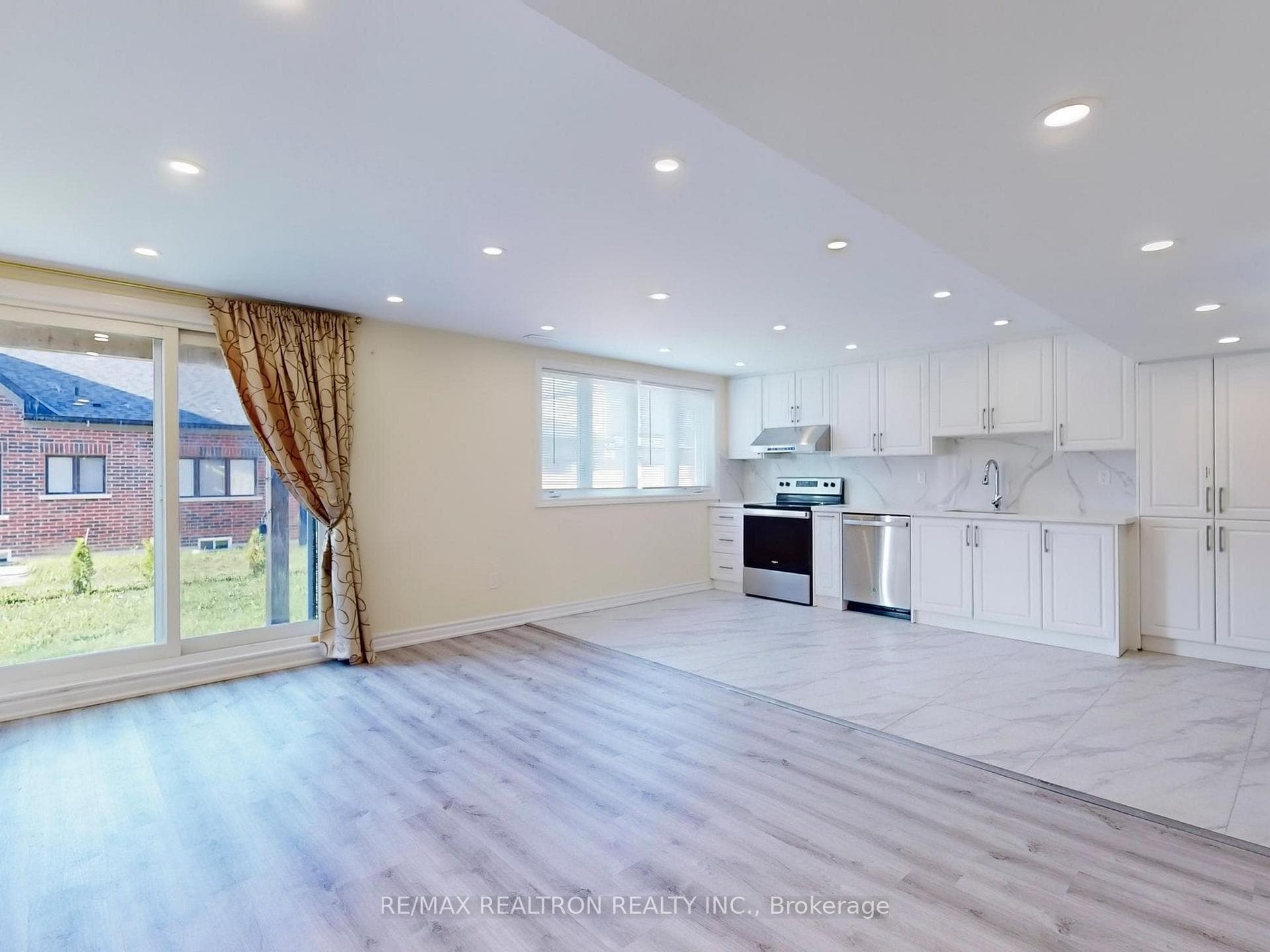 202 Danny Wheeler Boulevard Unit BSMNT photo 7