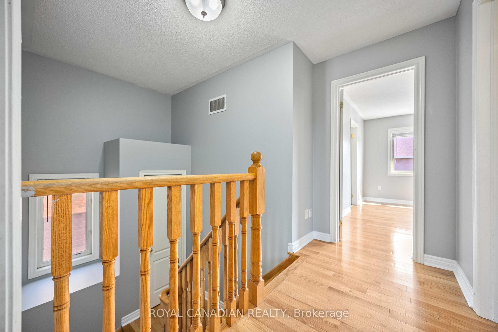 10 Pogonia Street photo 17