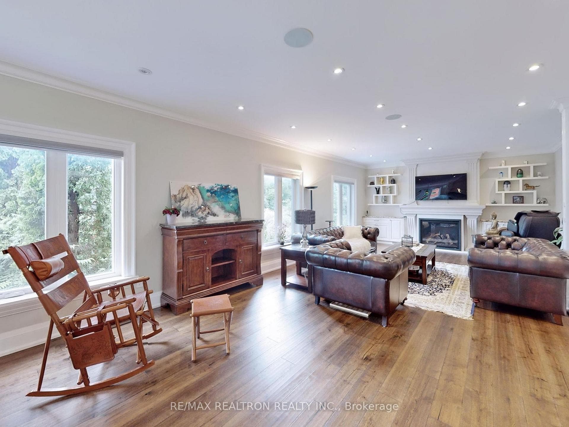 9 Sherrick Drive photo 5