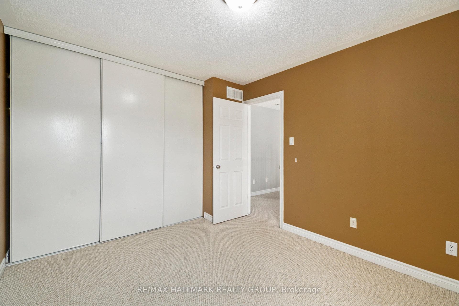 470 Frank Cauley Way photo 25