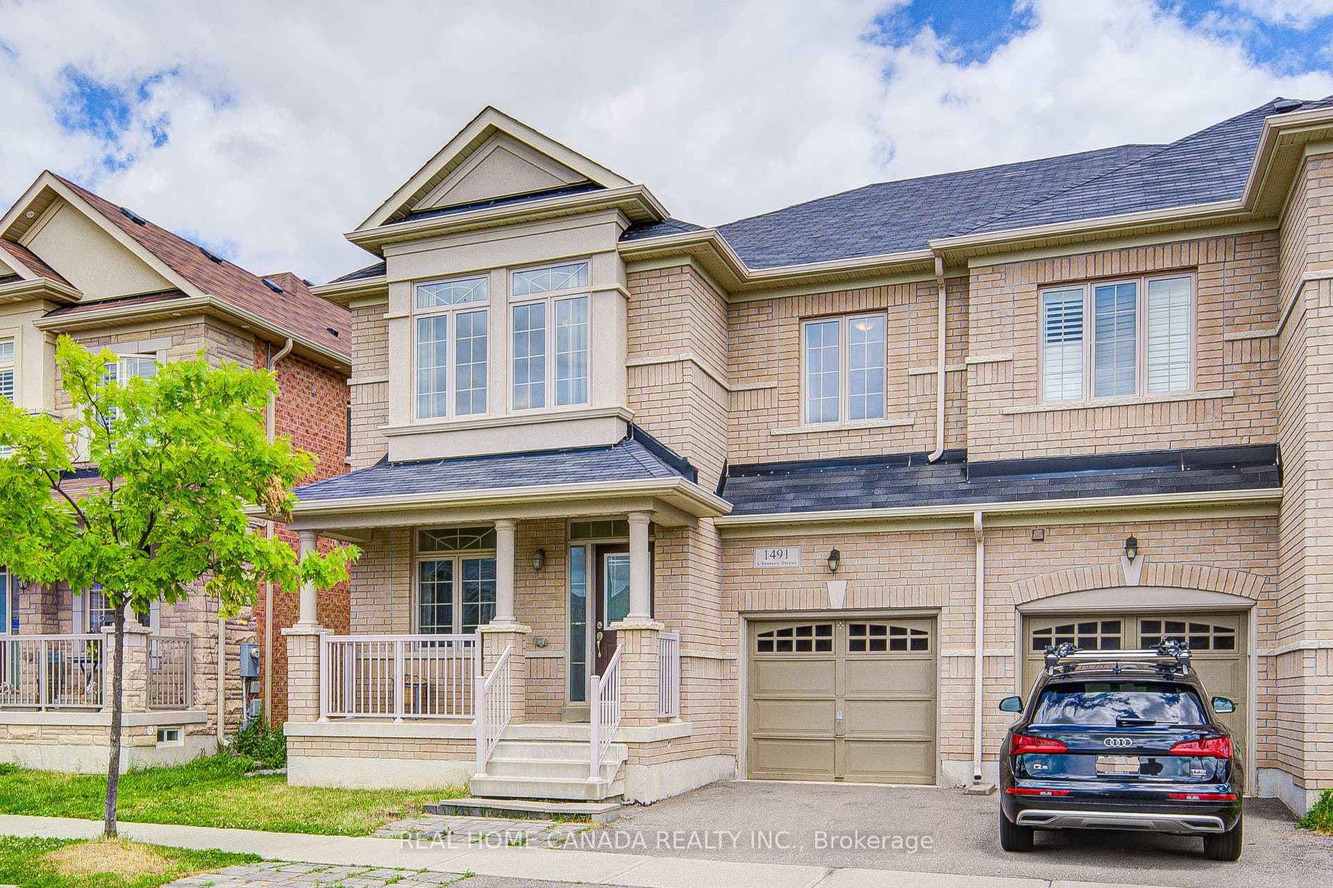 1491 Chretien Street photo 1