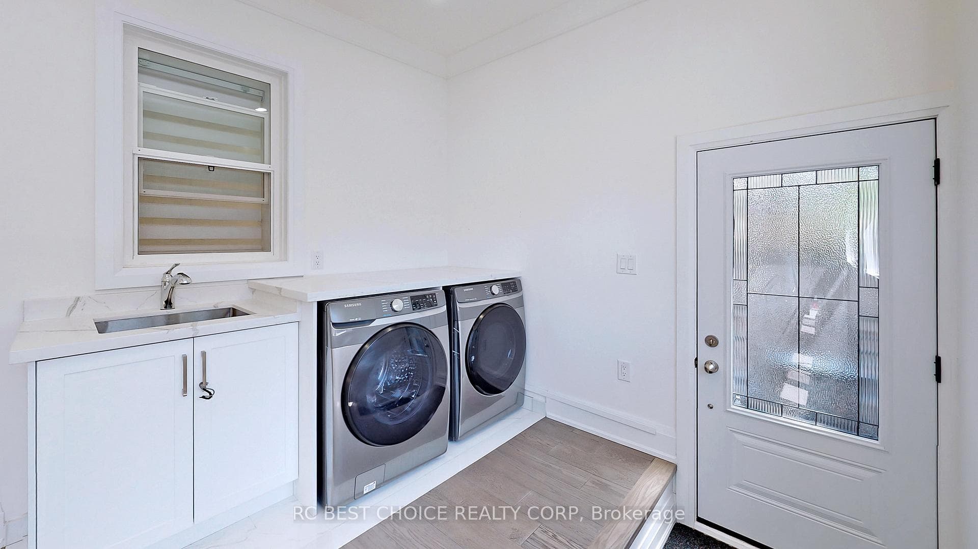124 Kendal Avenue Unit Main Fl photo 21