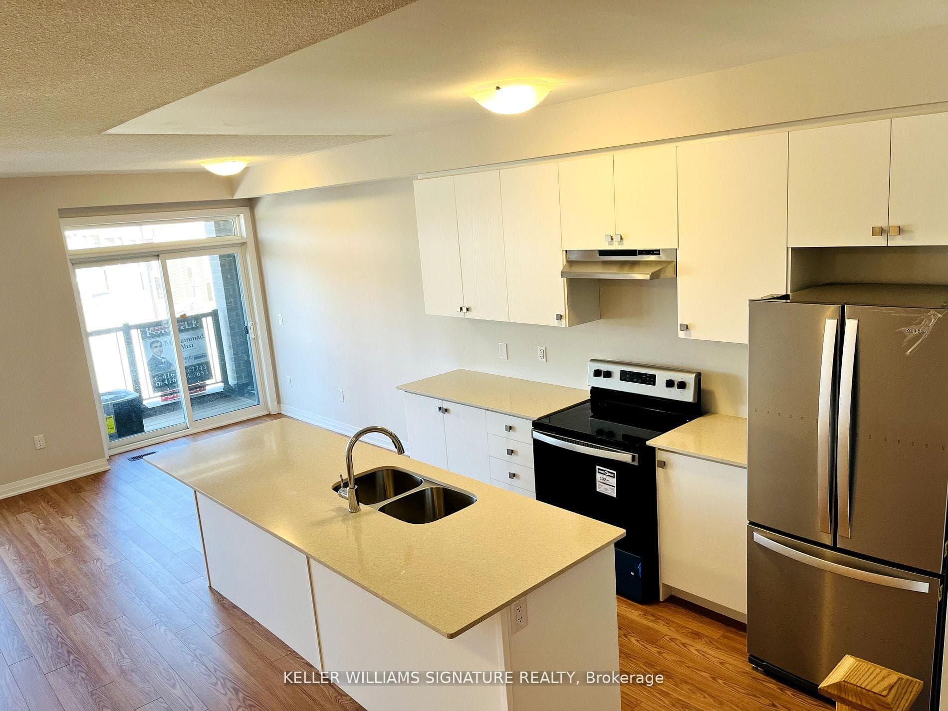 585 Colborne Street Unit 609 photo 11