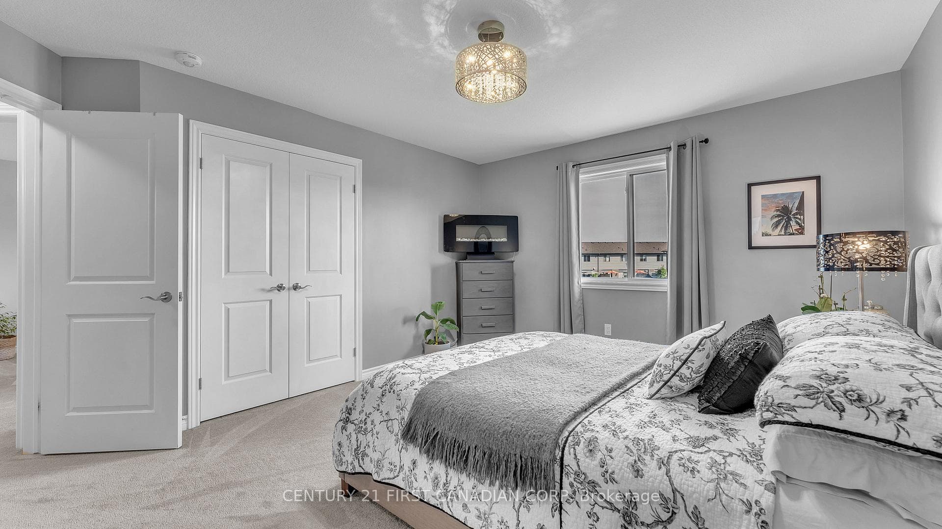 3400 Castle Rock Place Unit 107 photo 32