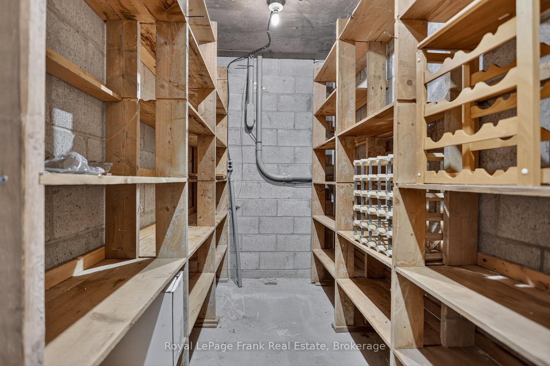 138 Emily Park Road photo 23