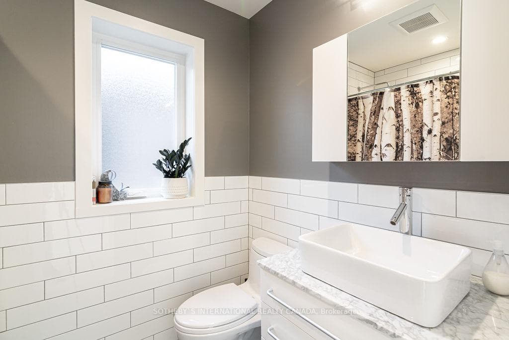 19 Valleyview Gardens photo 13