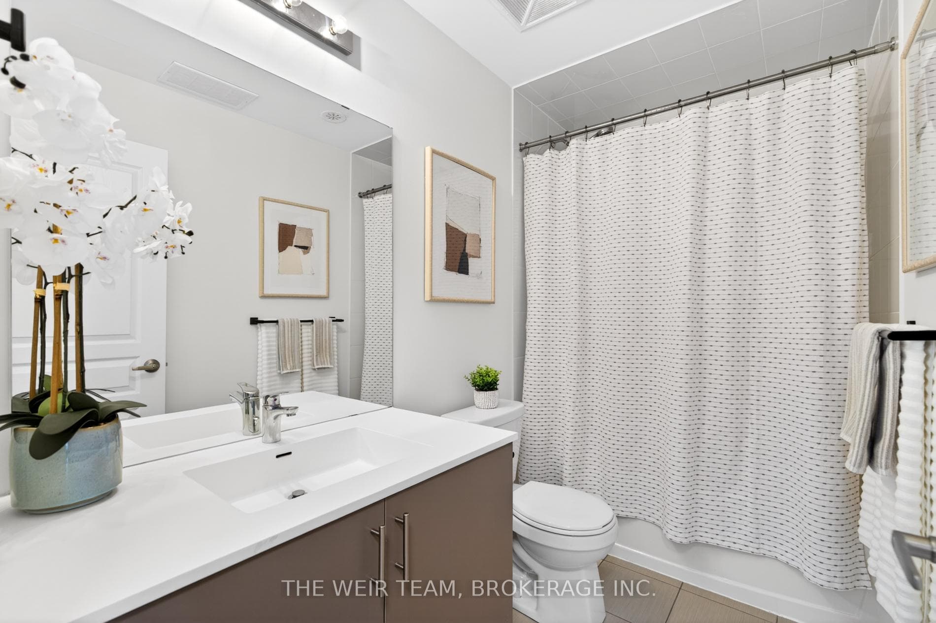 1120 Briar Hill Avenue Unit 308 photo 19