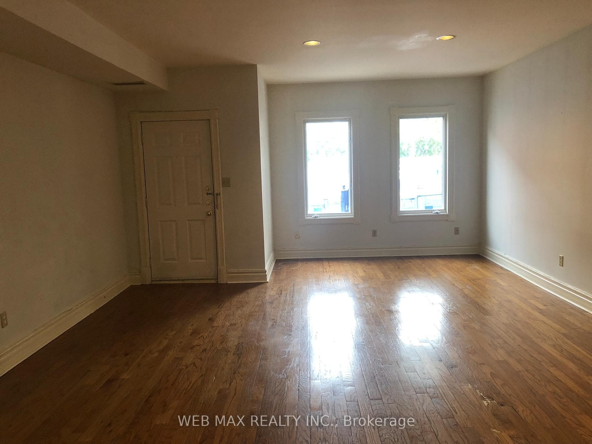 615 Eglinton Avenue Unit 2 photo 3