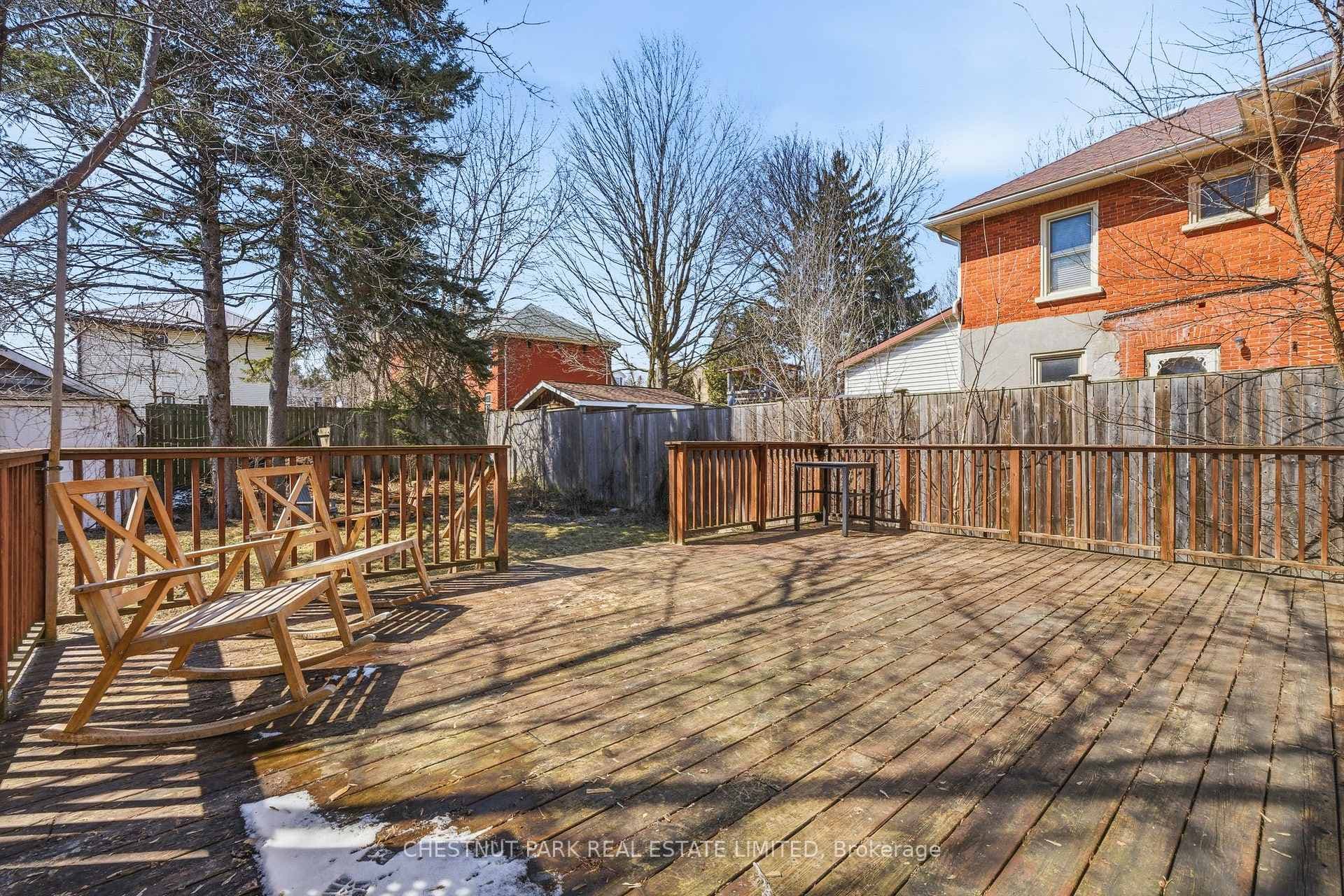 188 Foster Avenue photo 38