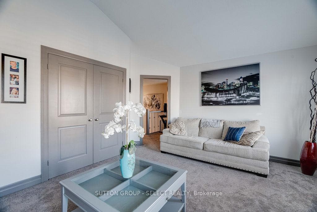 1841 CEDARHOLLOW Boulevard photo 34