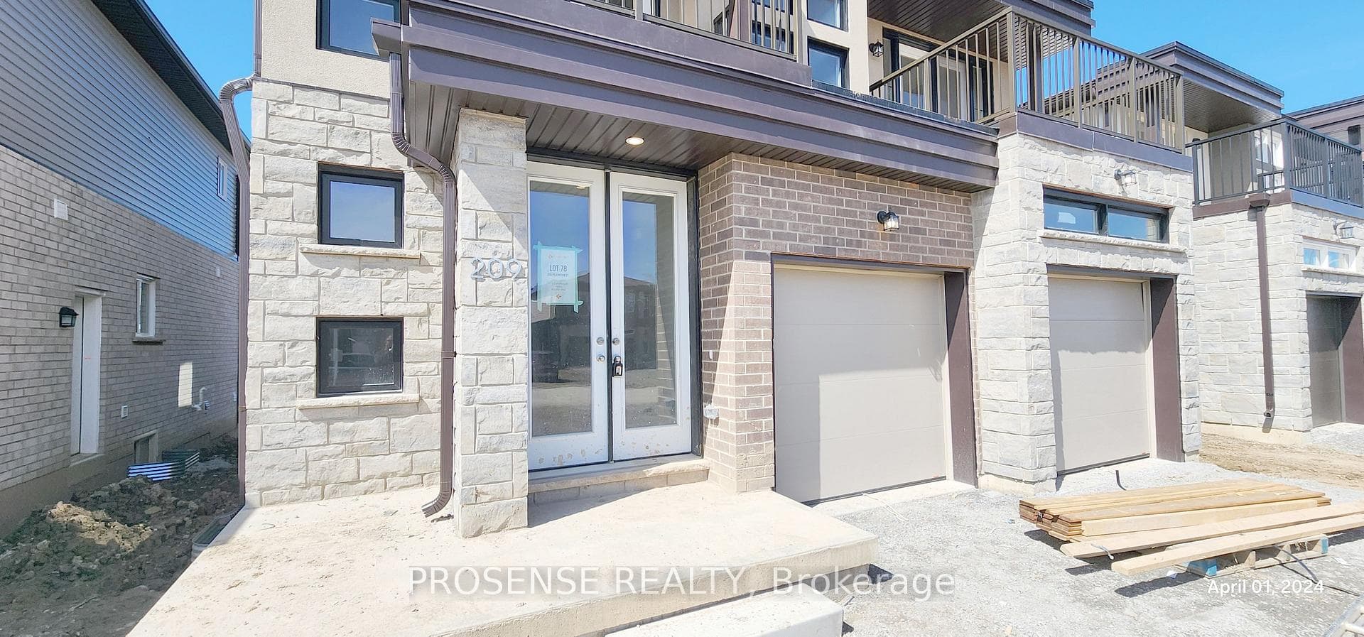 209 PILKINGTON Street photo 5